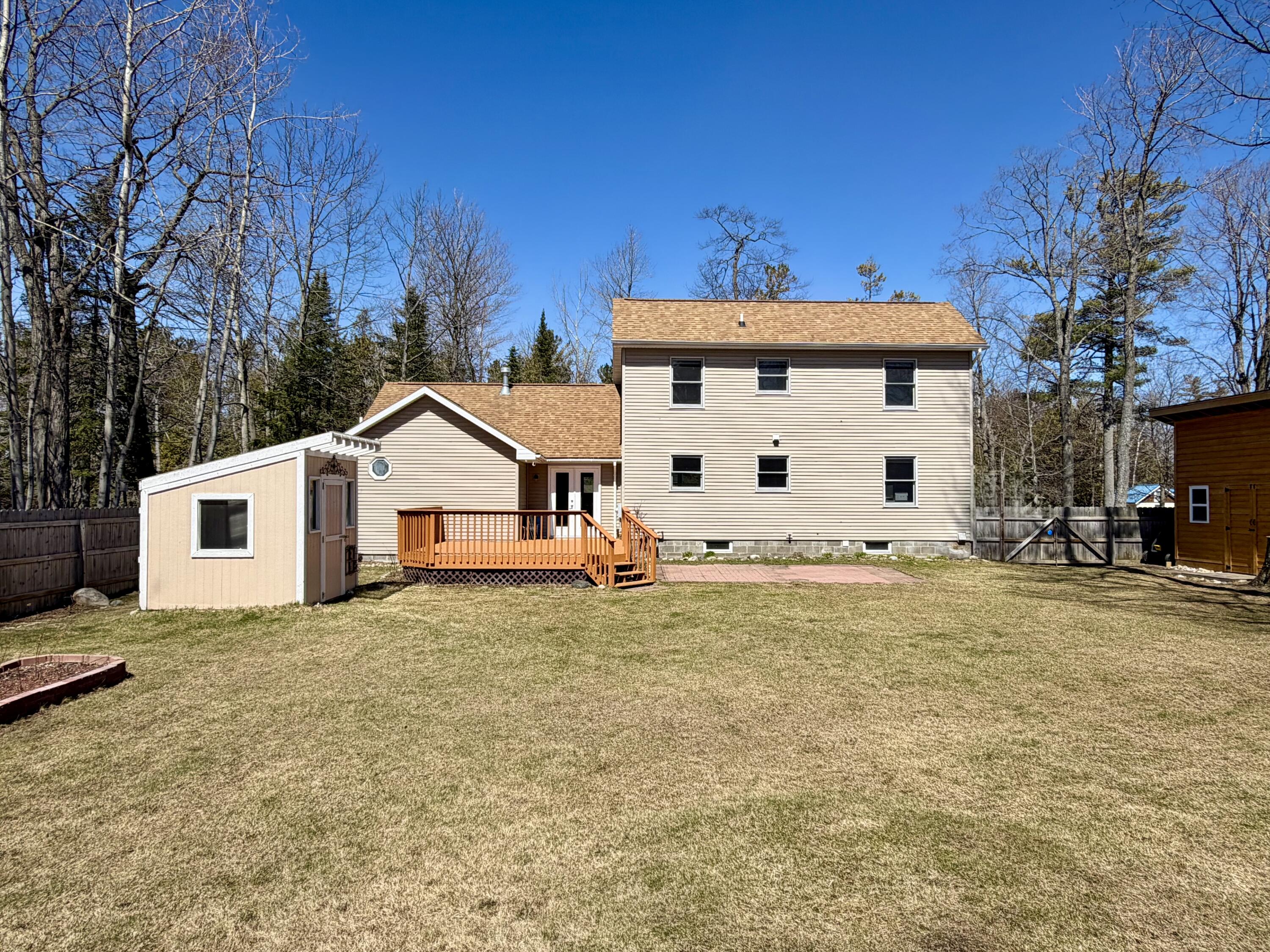 415 W Etherington Street