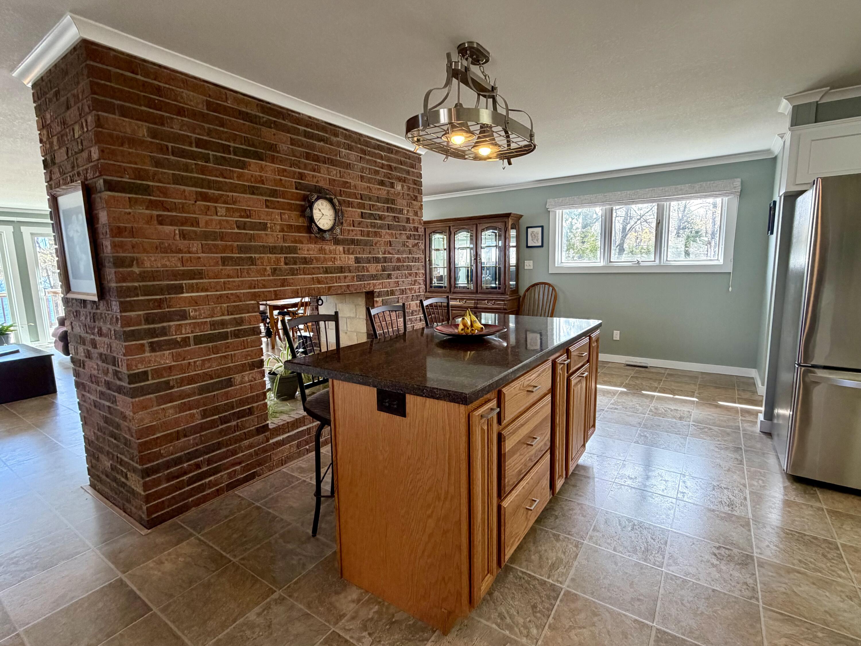 4616 Hiawatha Drive