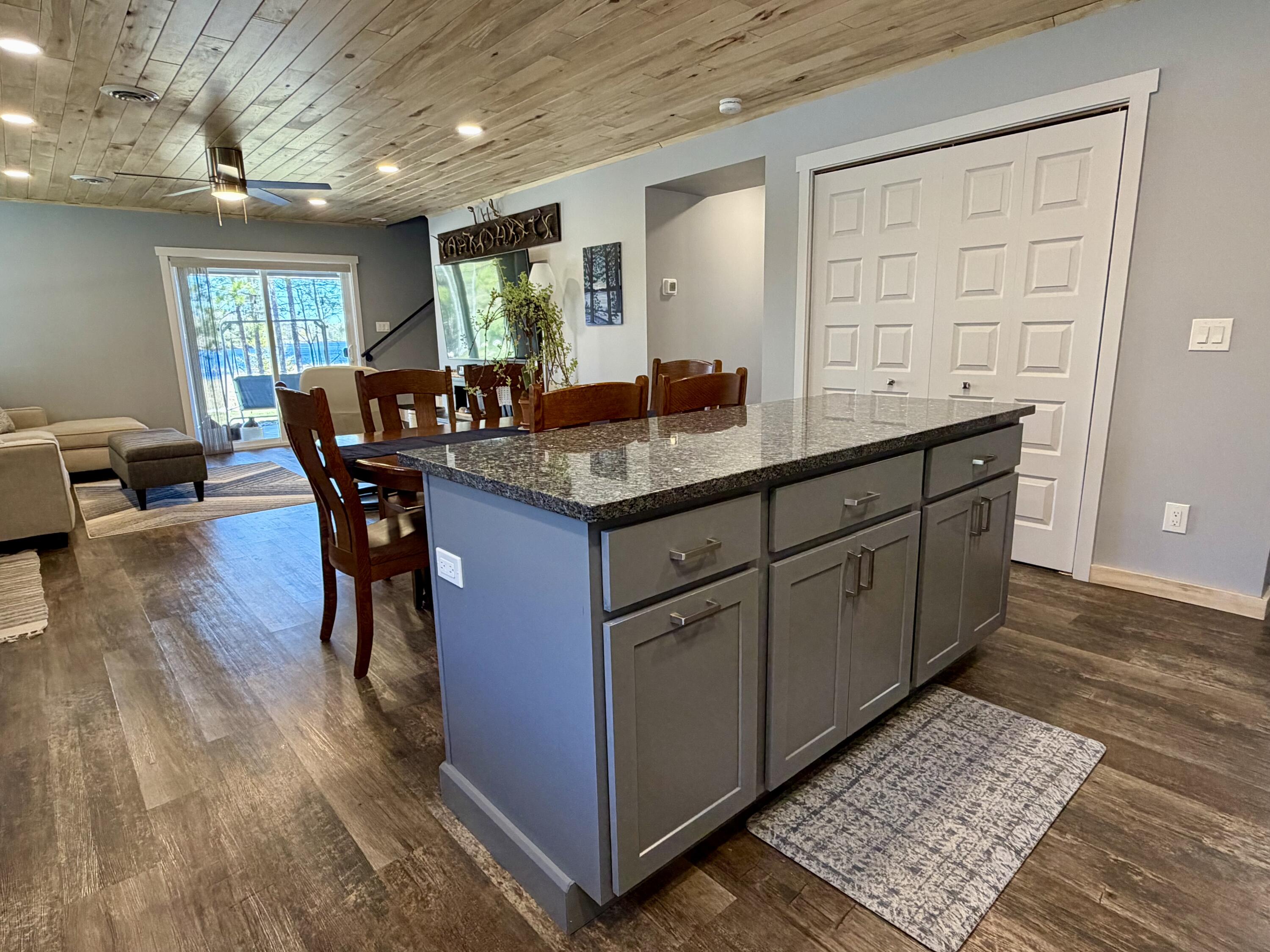 8690 Winding Rdg Drive