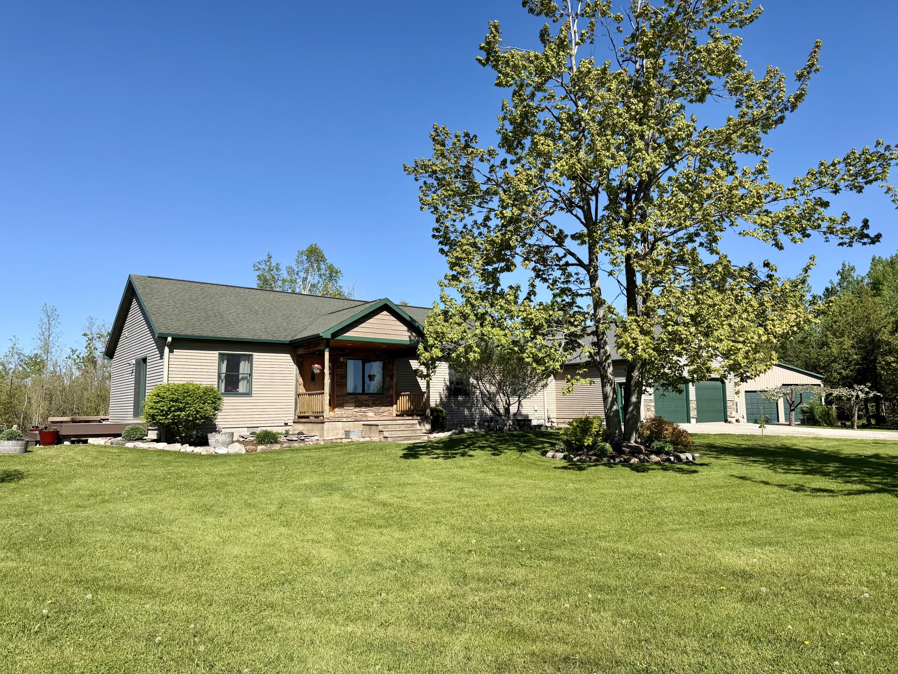 2181 E Levering Road