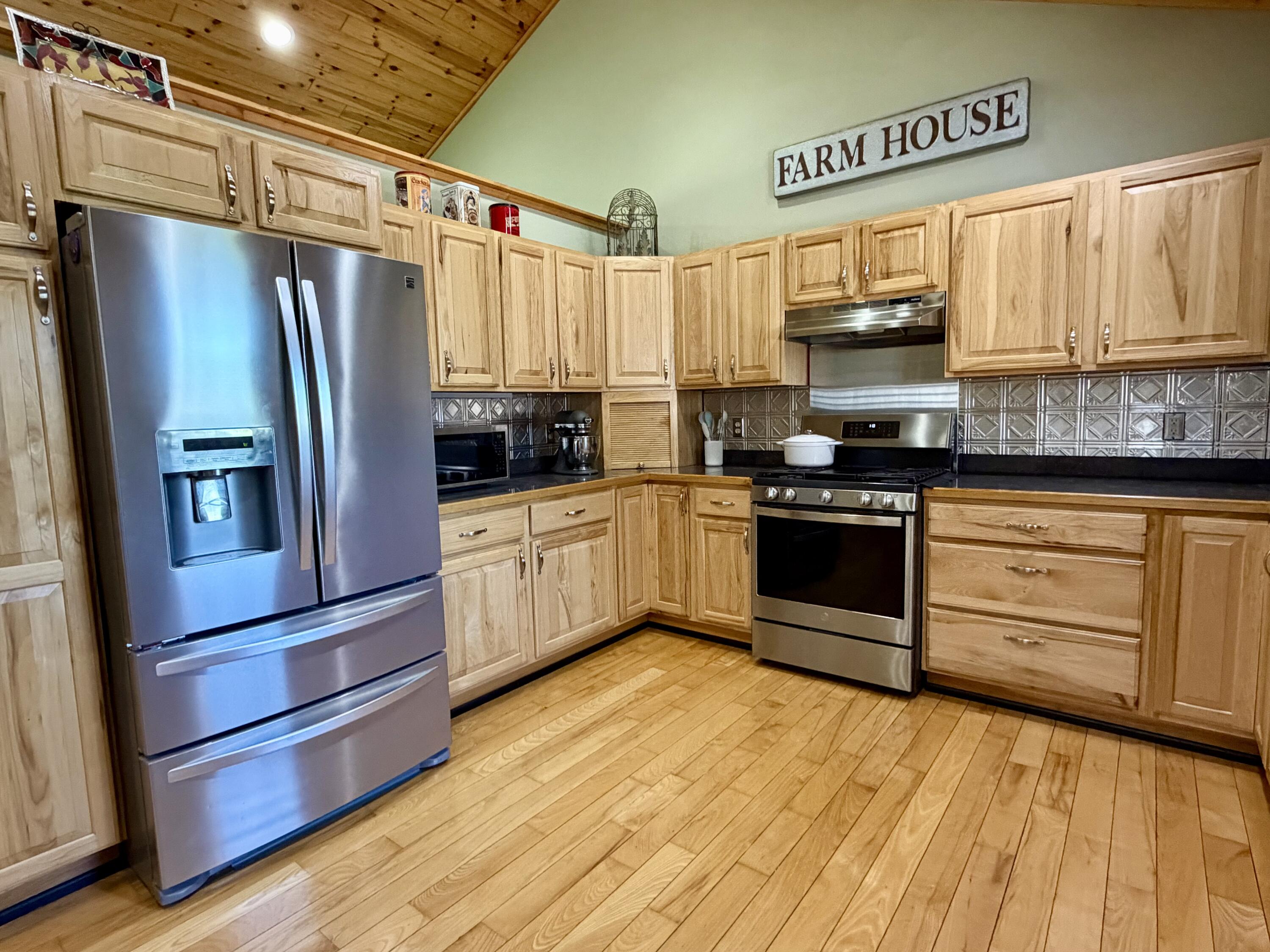 2181 E Levering Road