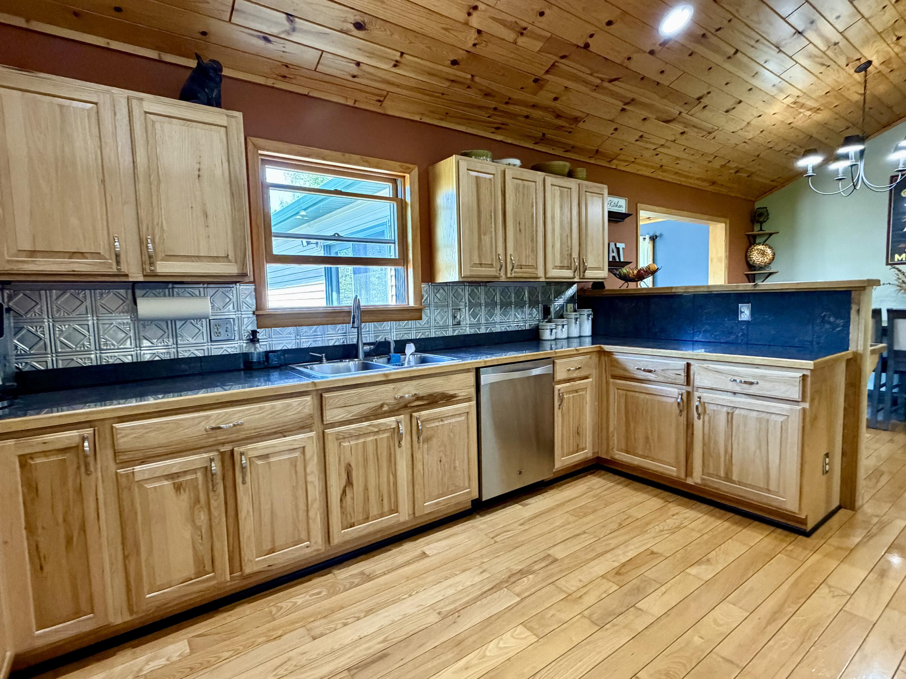 2181 E Levering Road