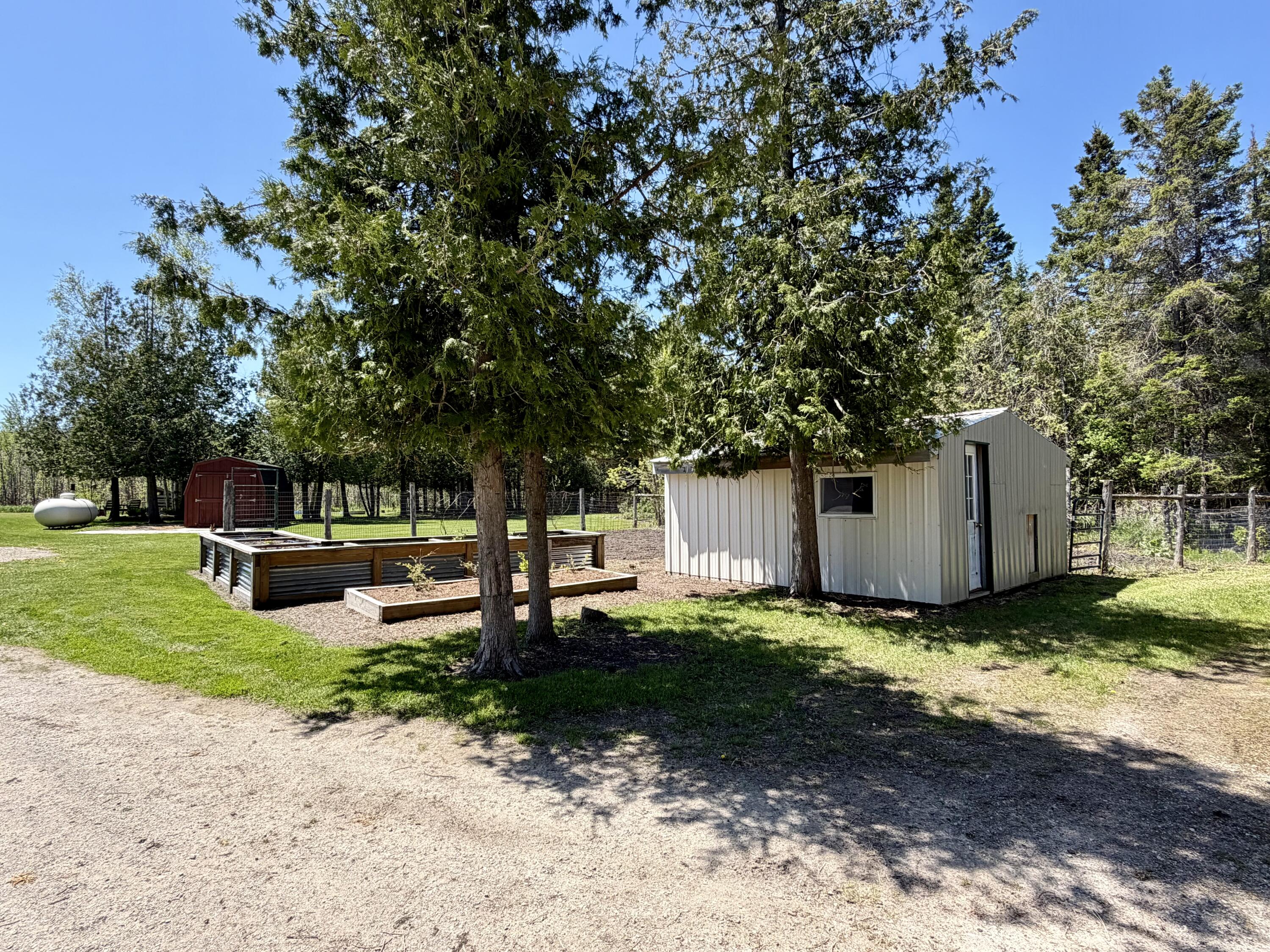 2181 E Levering Road