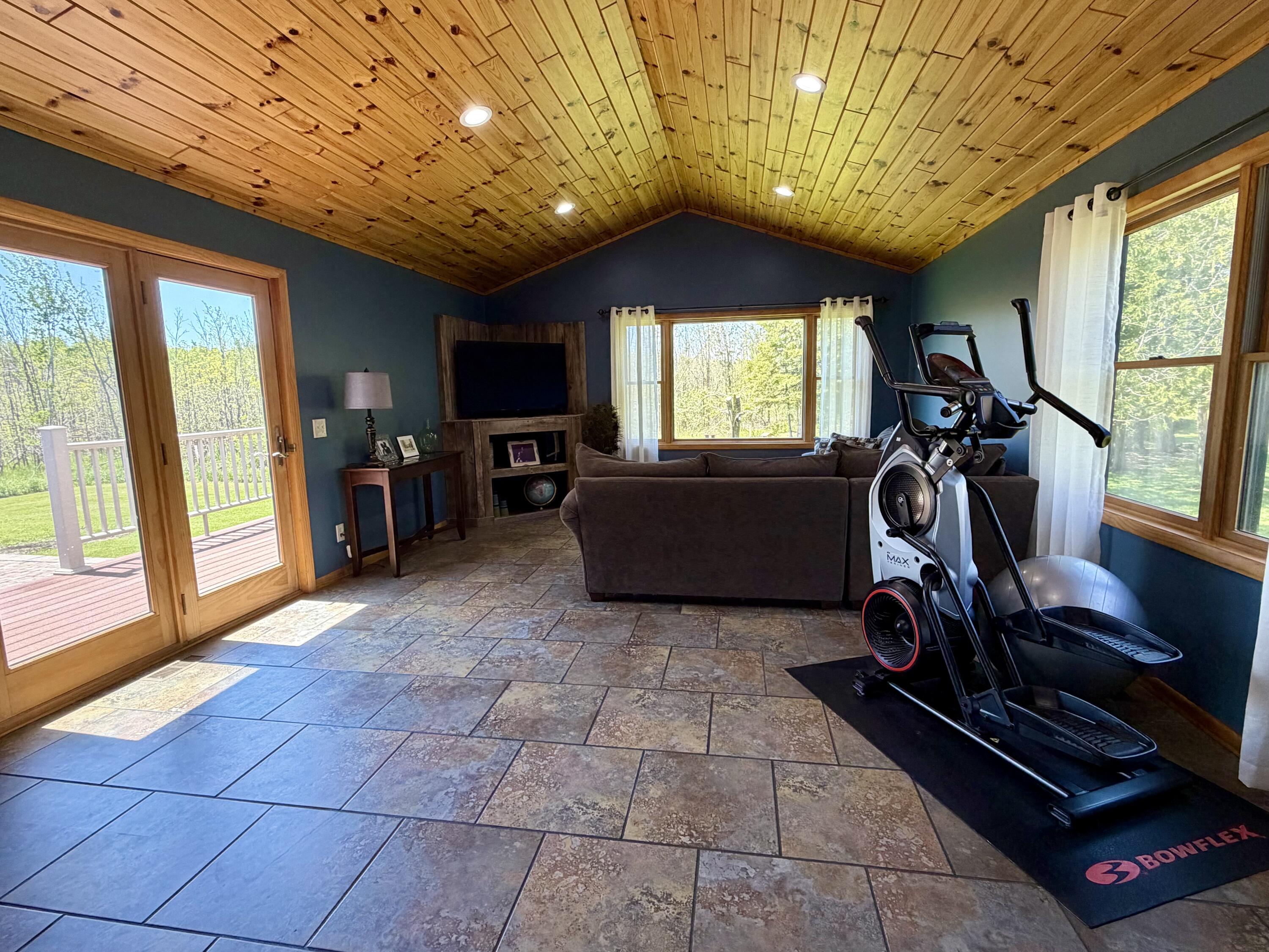 2181 E Levering Road
