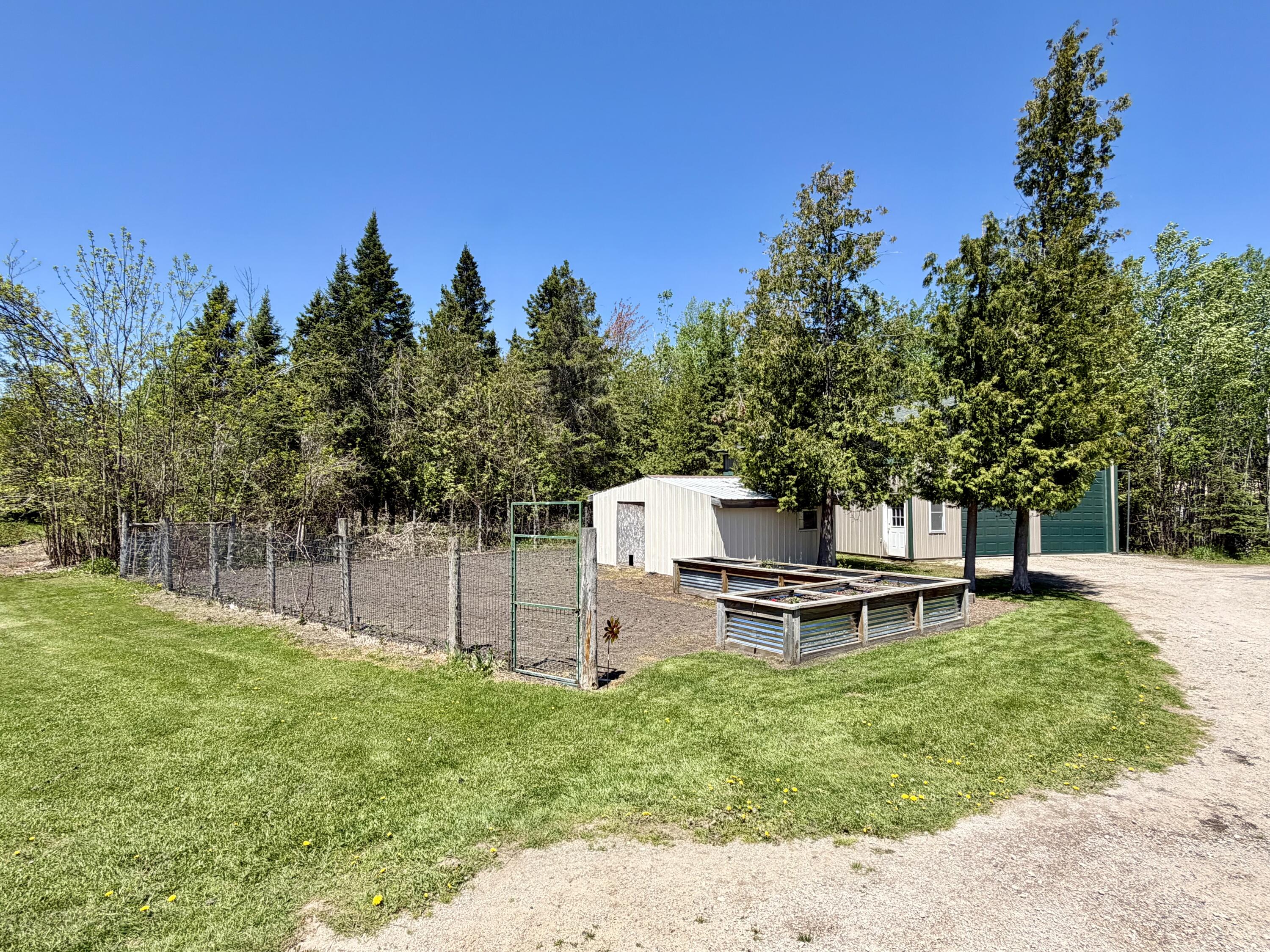 2181 E Levering Road