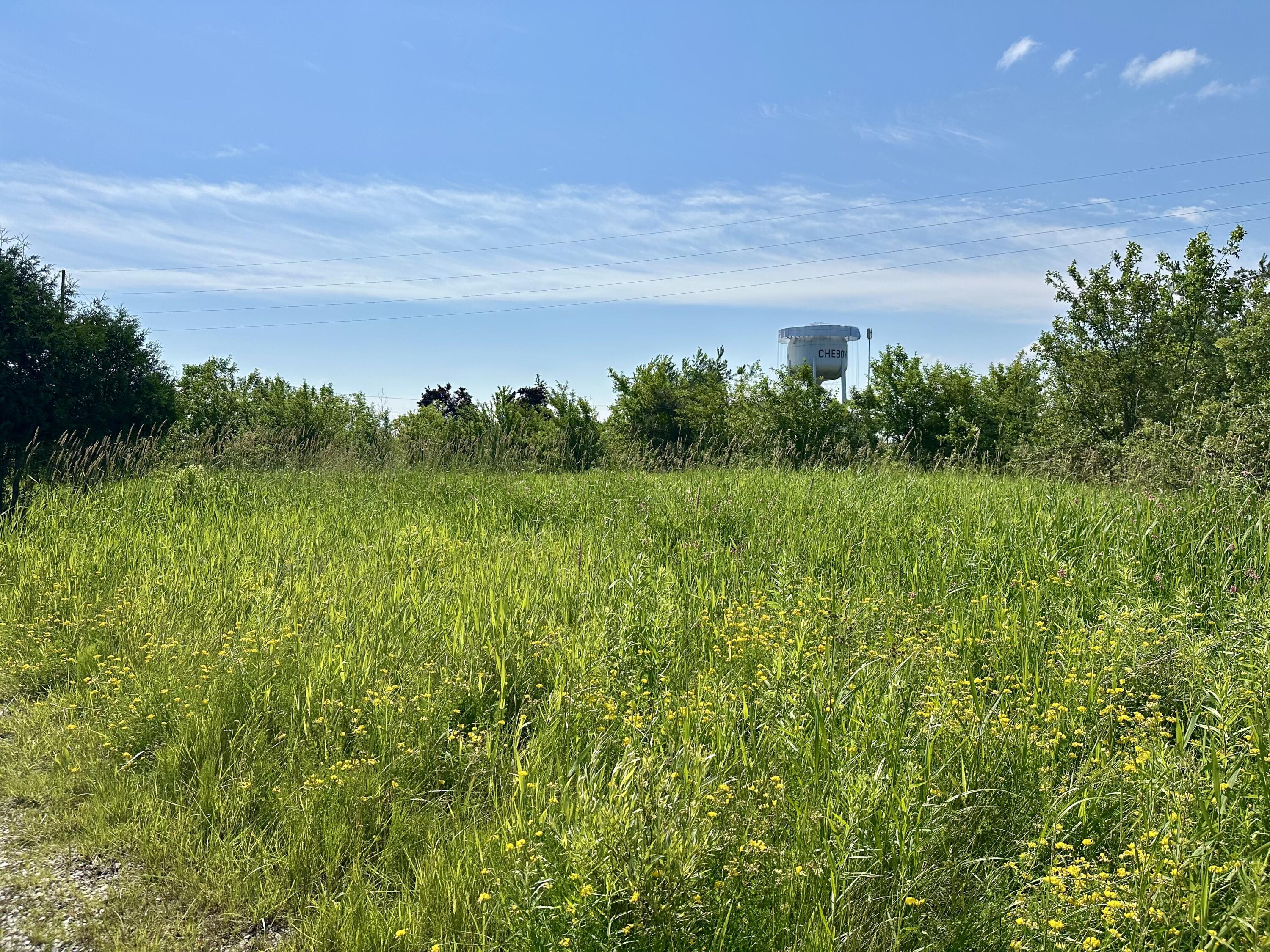 912 S Huron Street, 6.42 acres