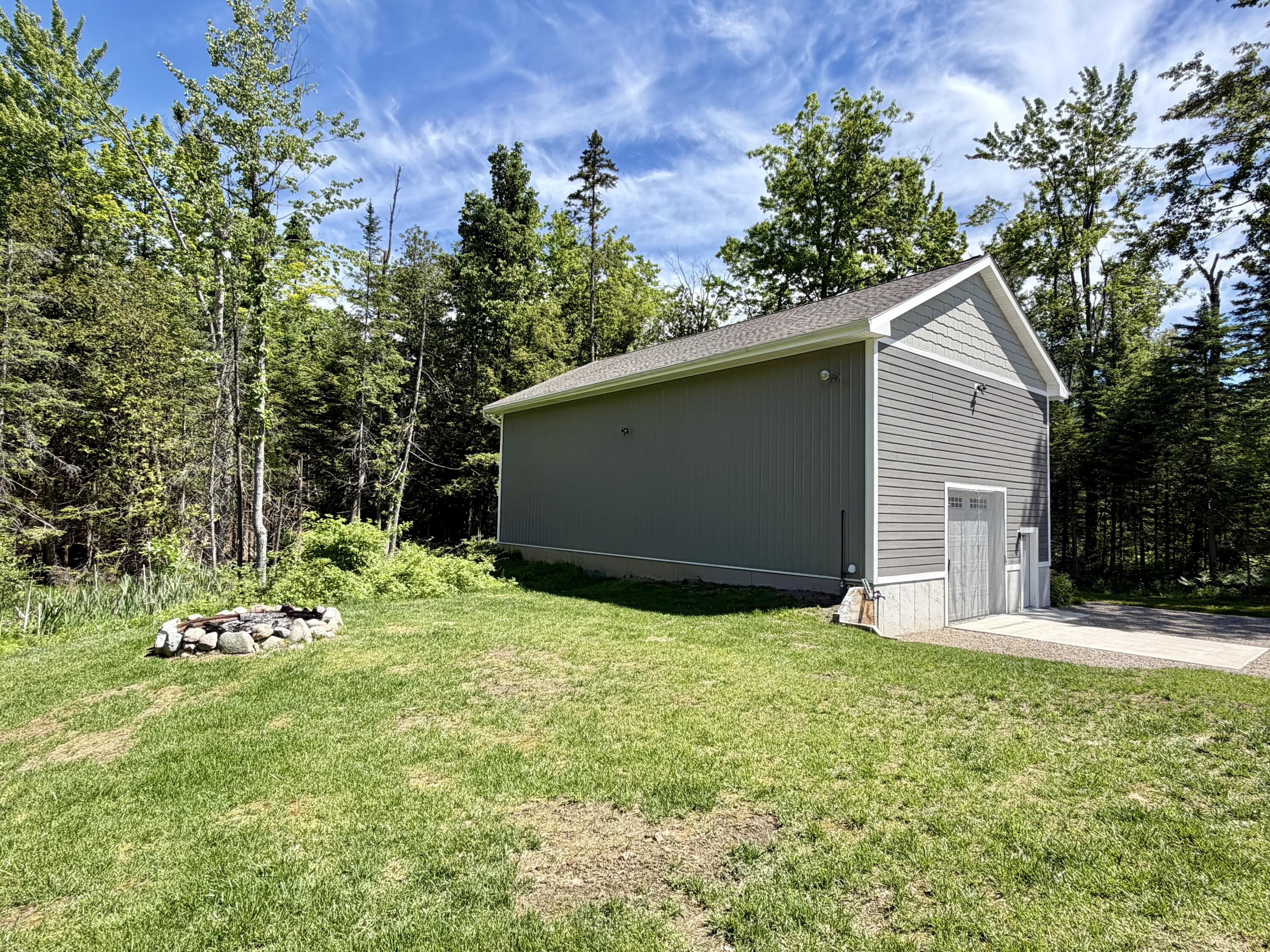 1539 Mullett Lake Woods Road