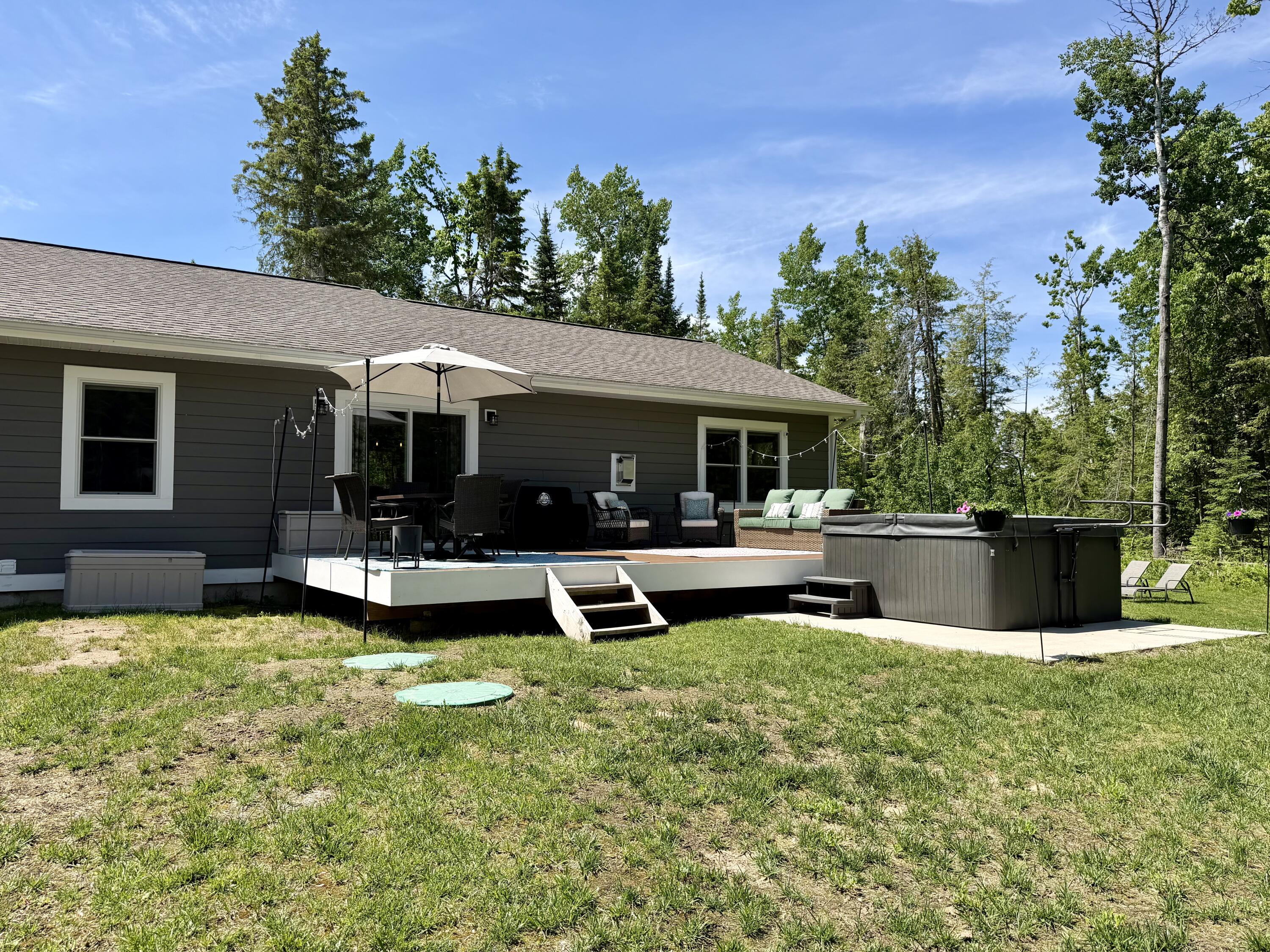 1539 Mullett Lake Woods Road
