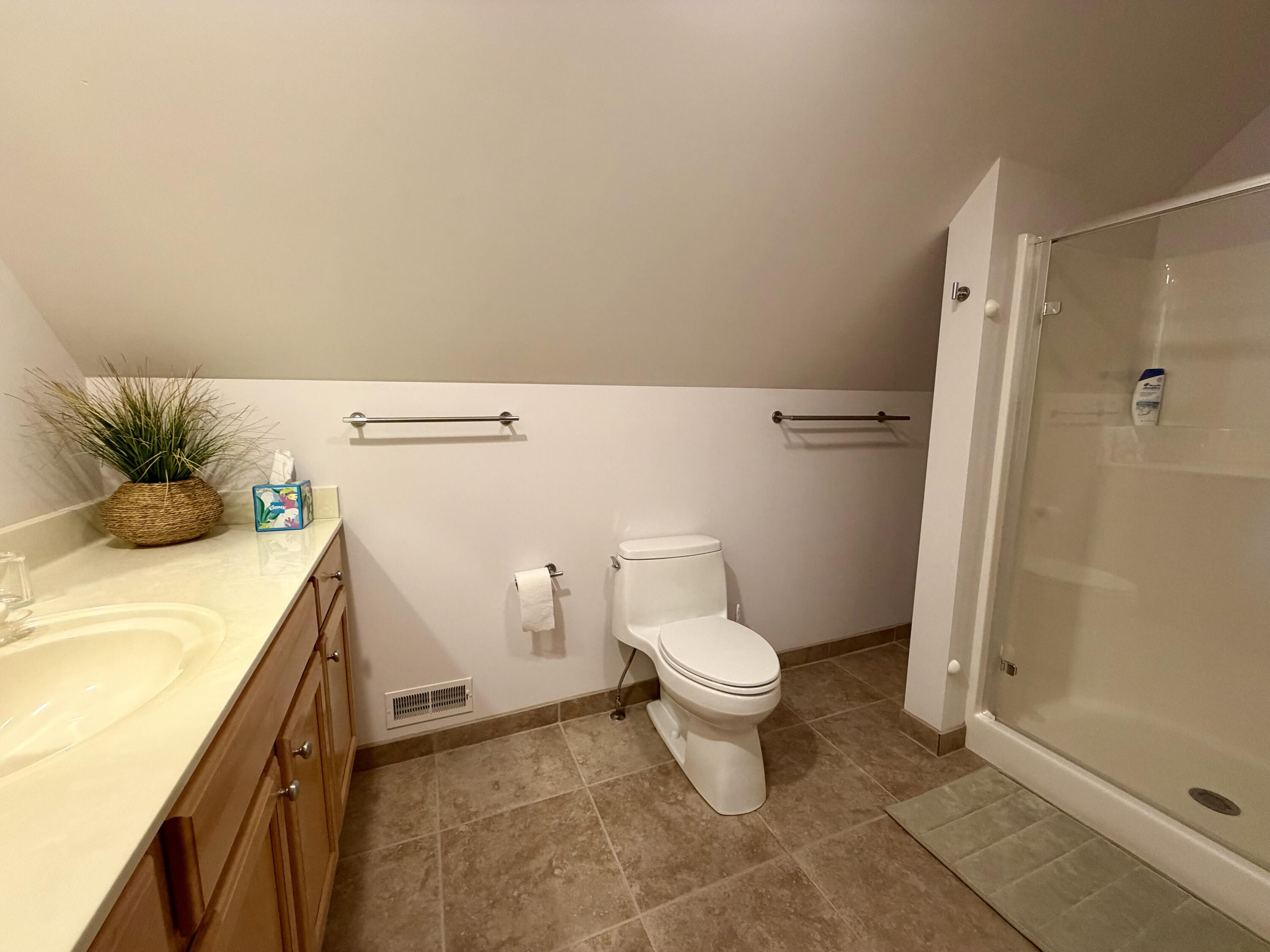 4482 Norway Trail