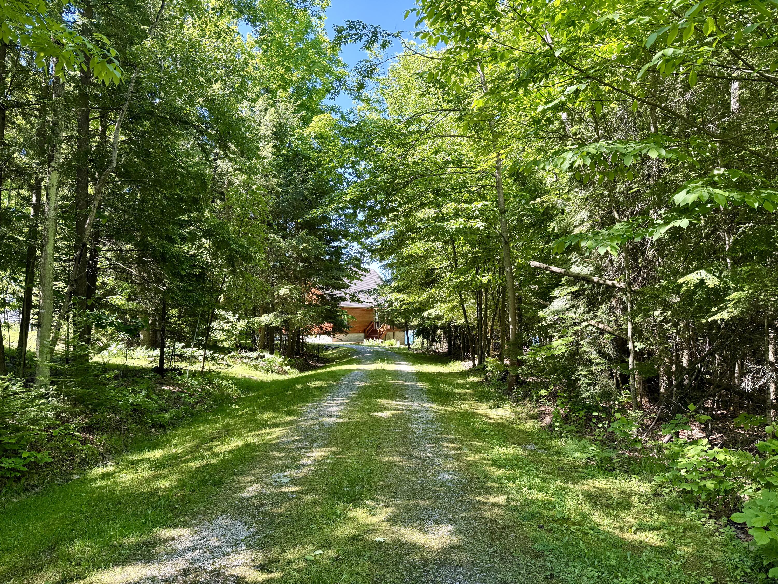 4482 Norway Trail