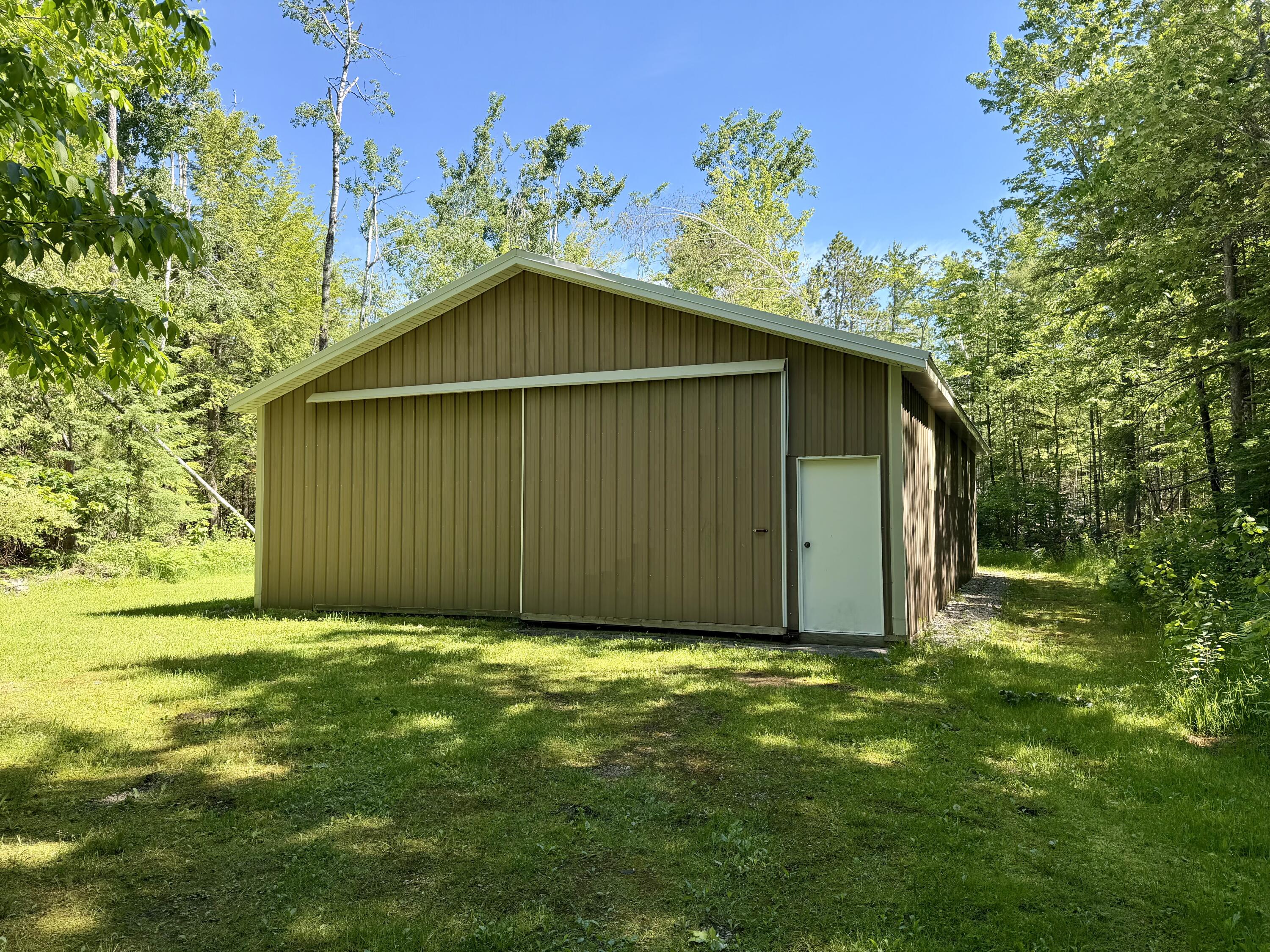 4482 Norway Trail