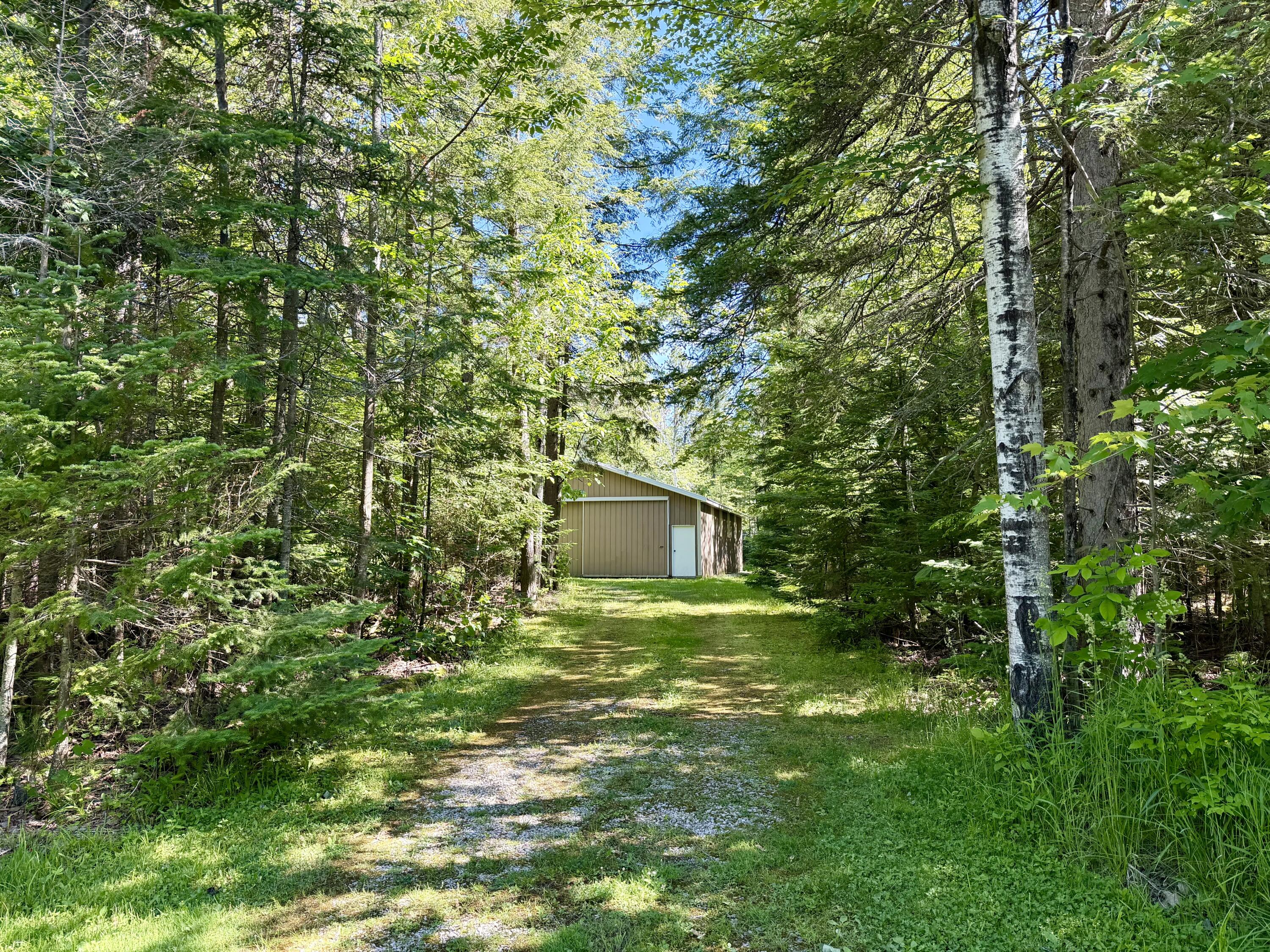 4482 Norway Trail