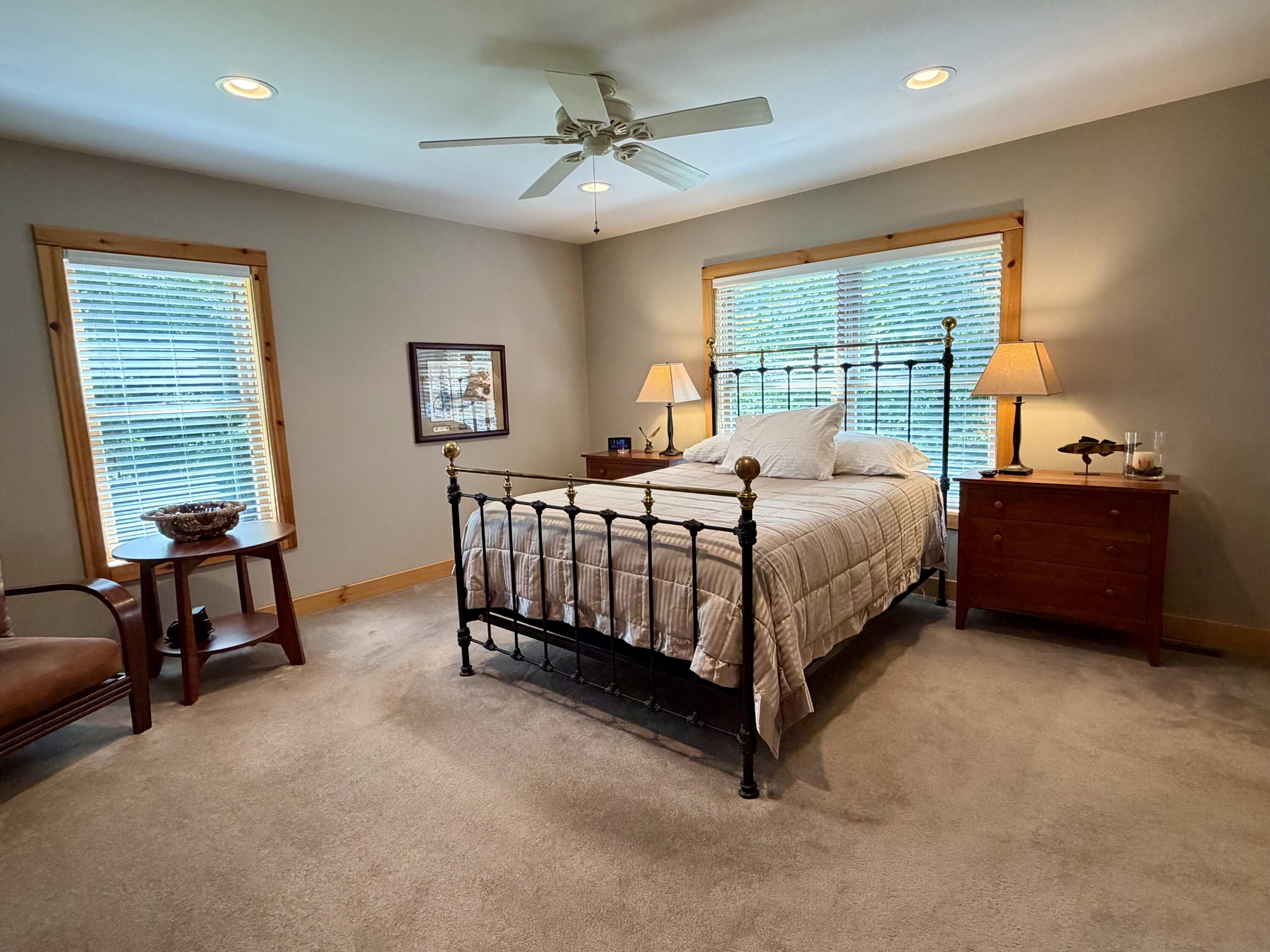 4482 Norway Trail