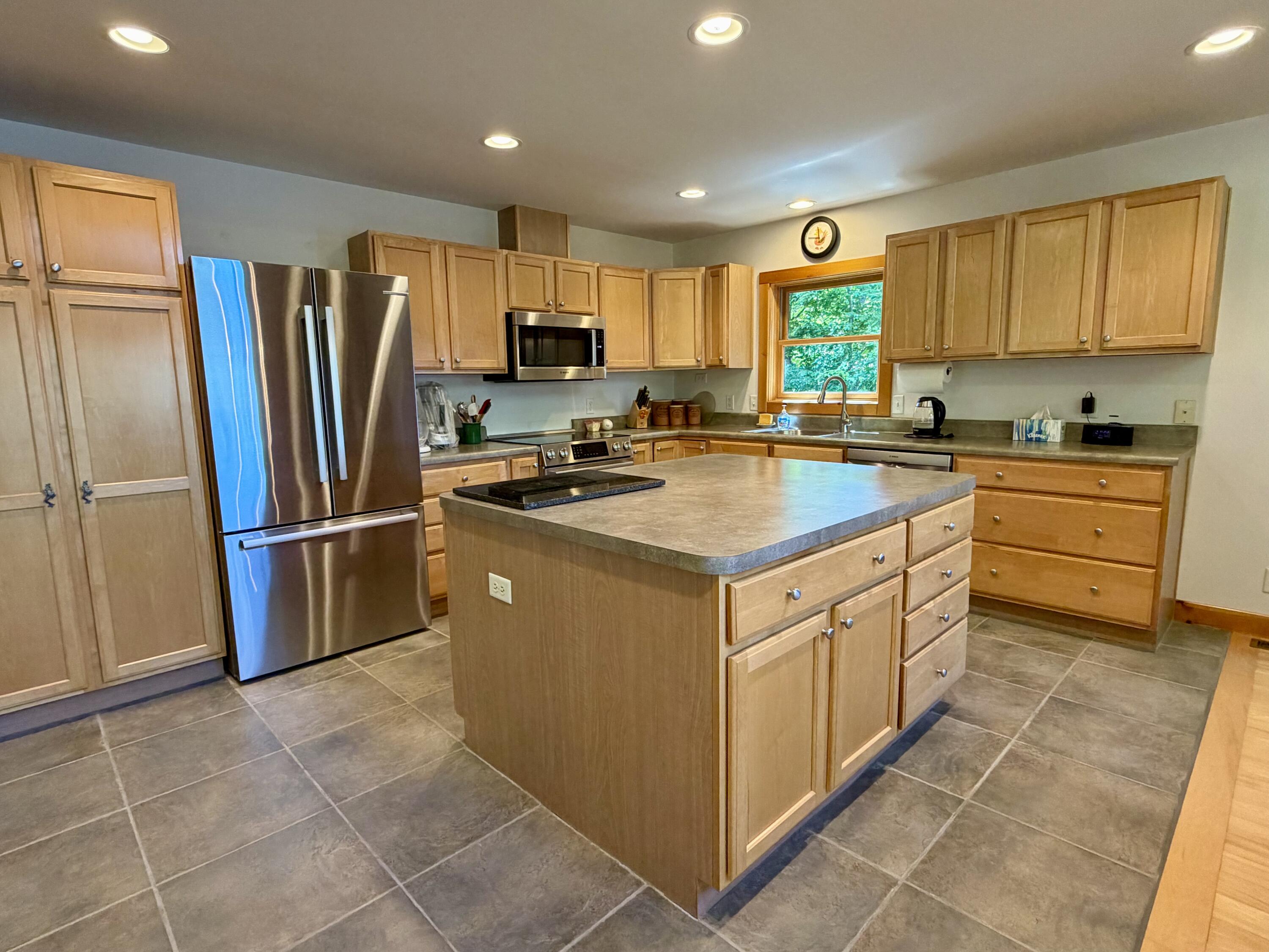 4482 Norway Trail