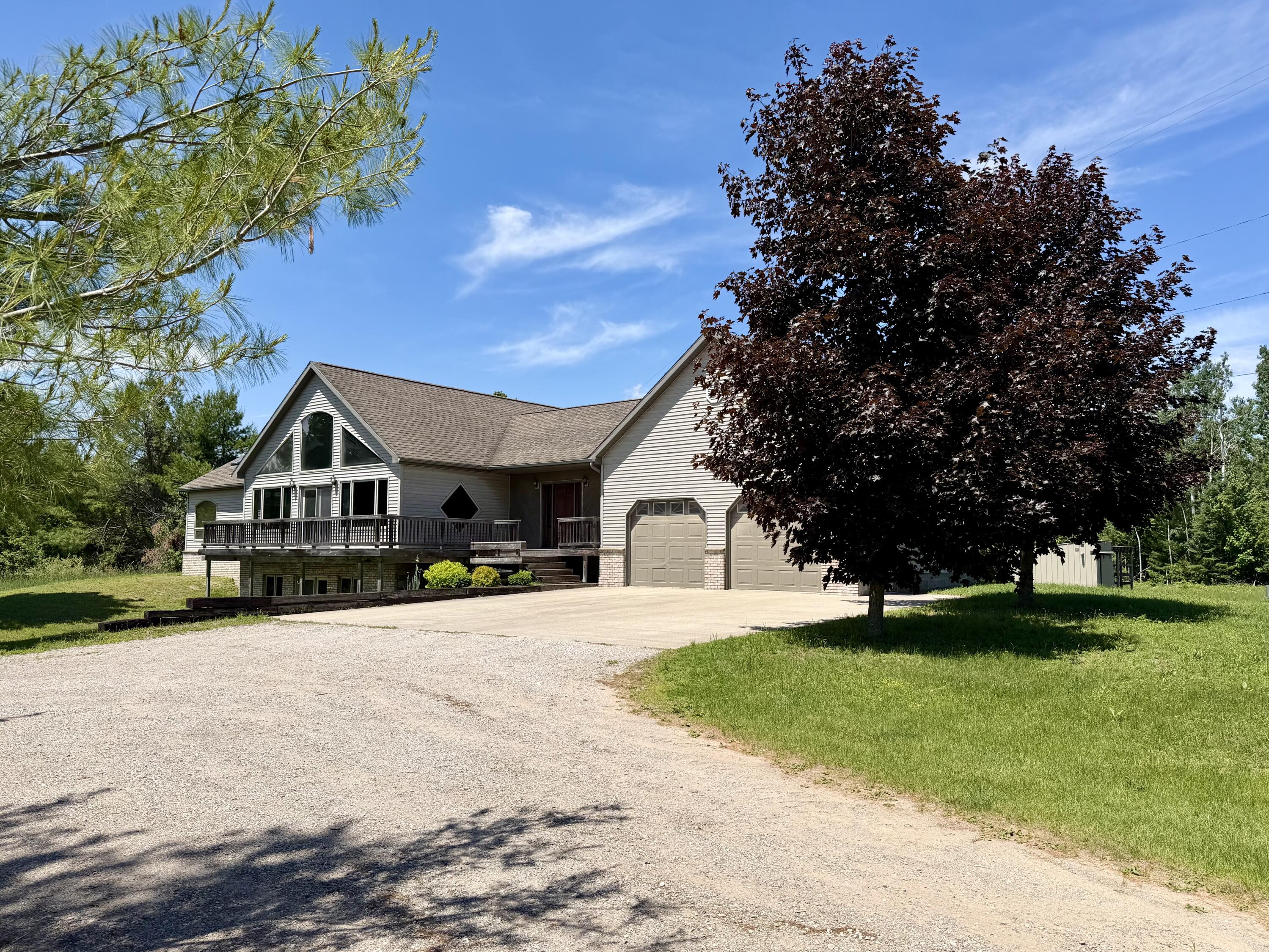 1501 Hackmatack Road