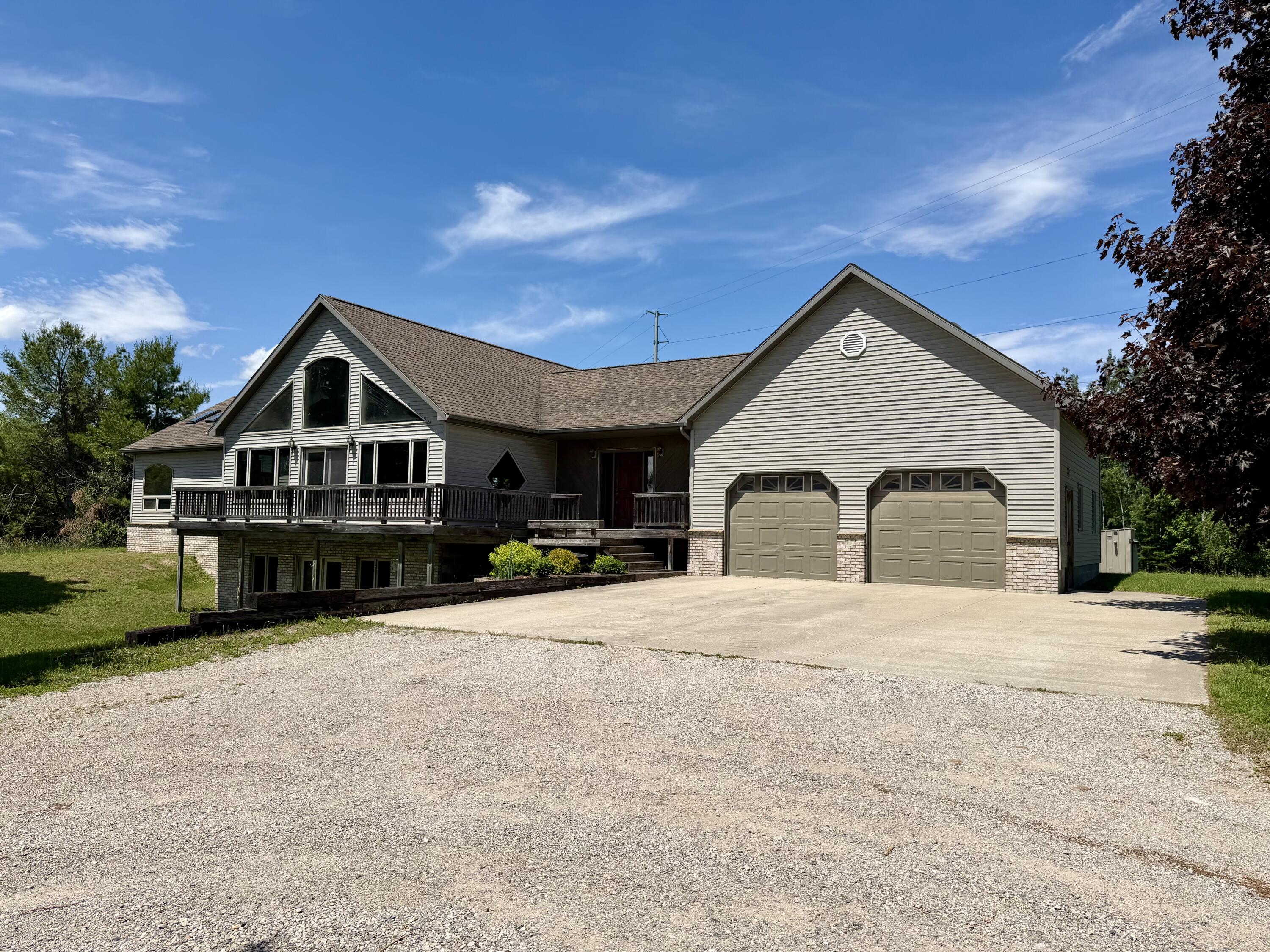 1501 Hackmatack Road