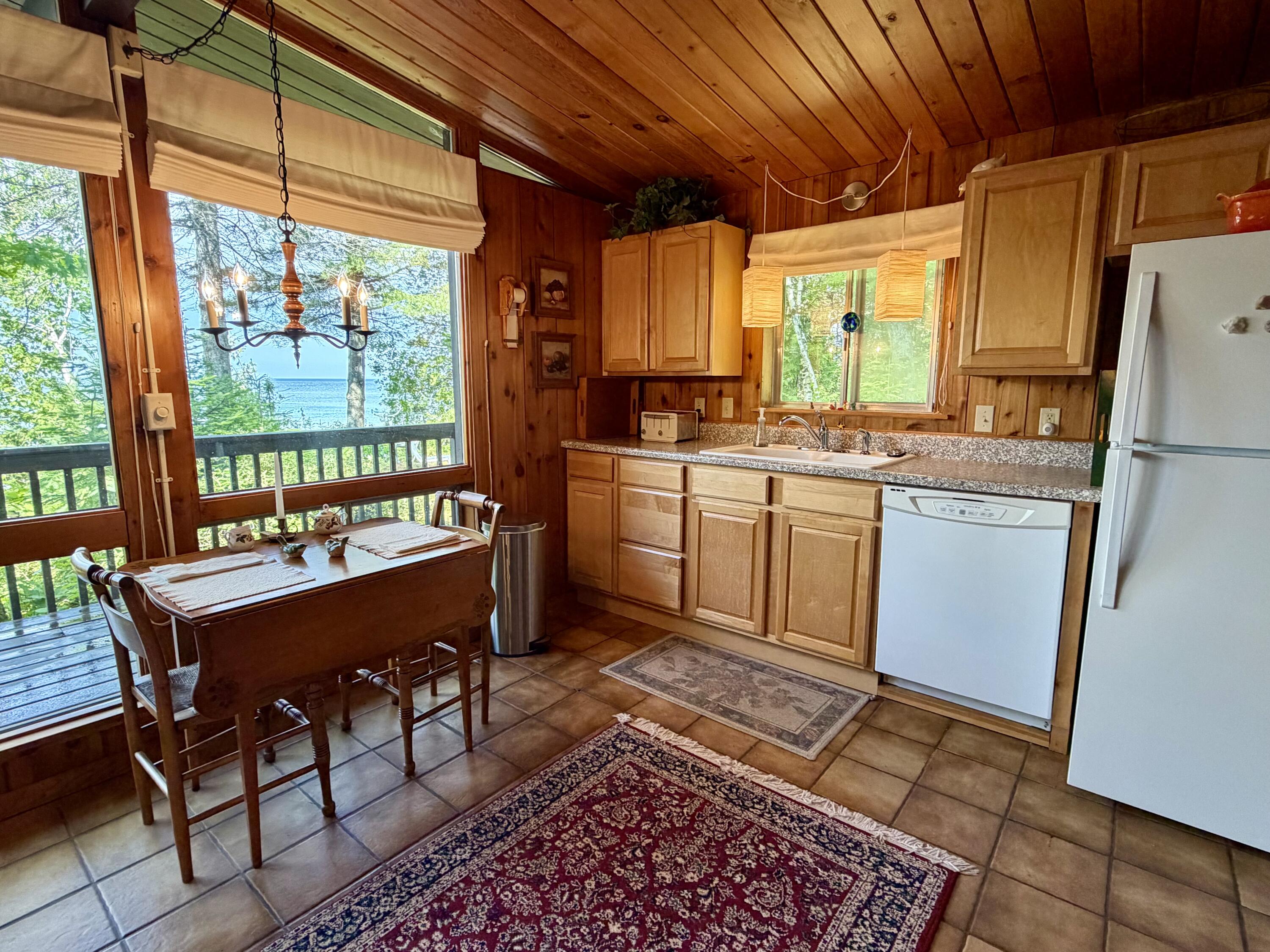 10705 Huron Trail