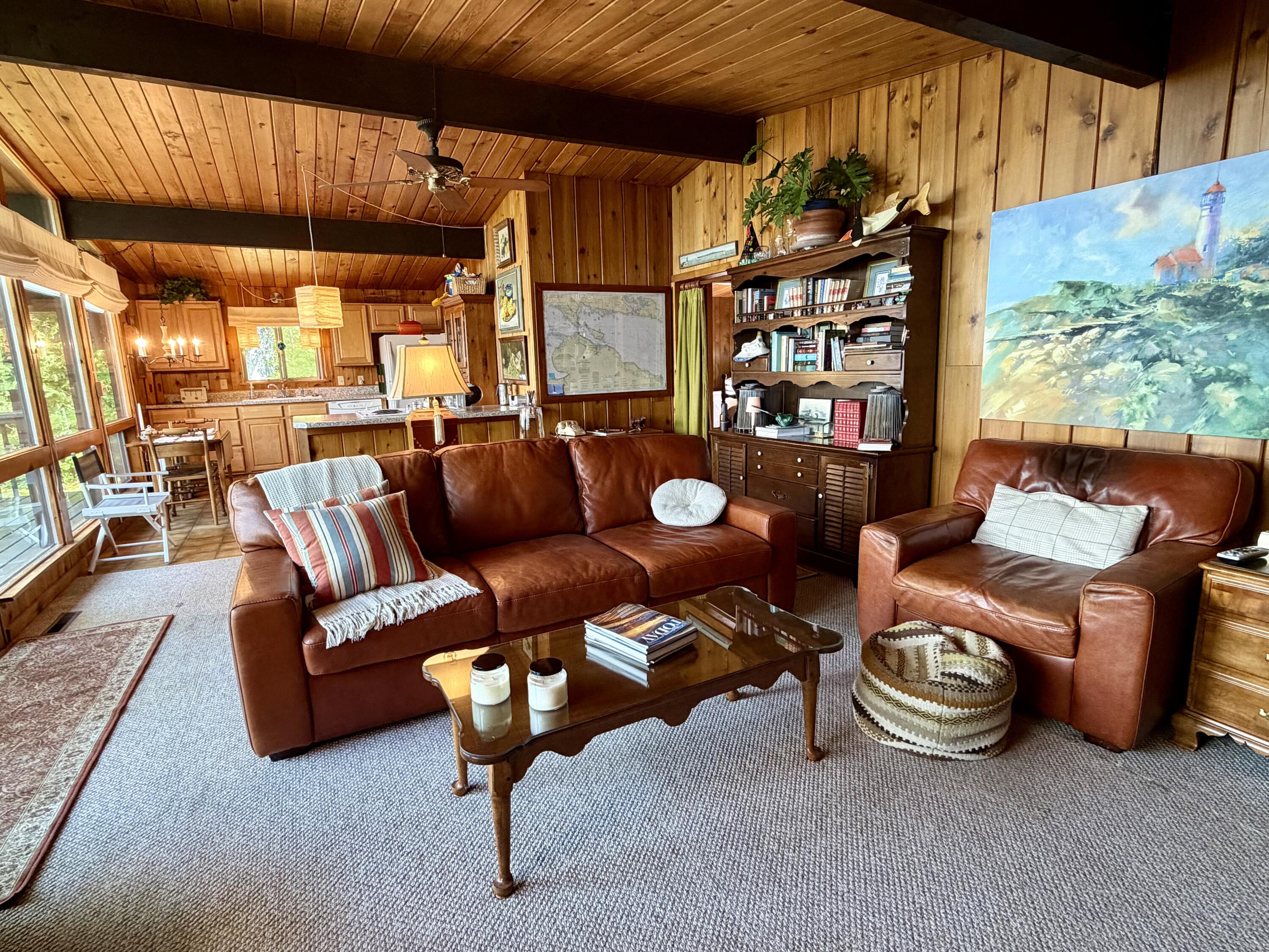 10705 Huron Trail