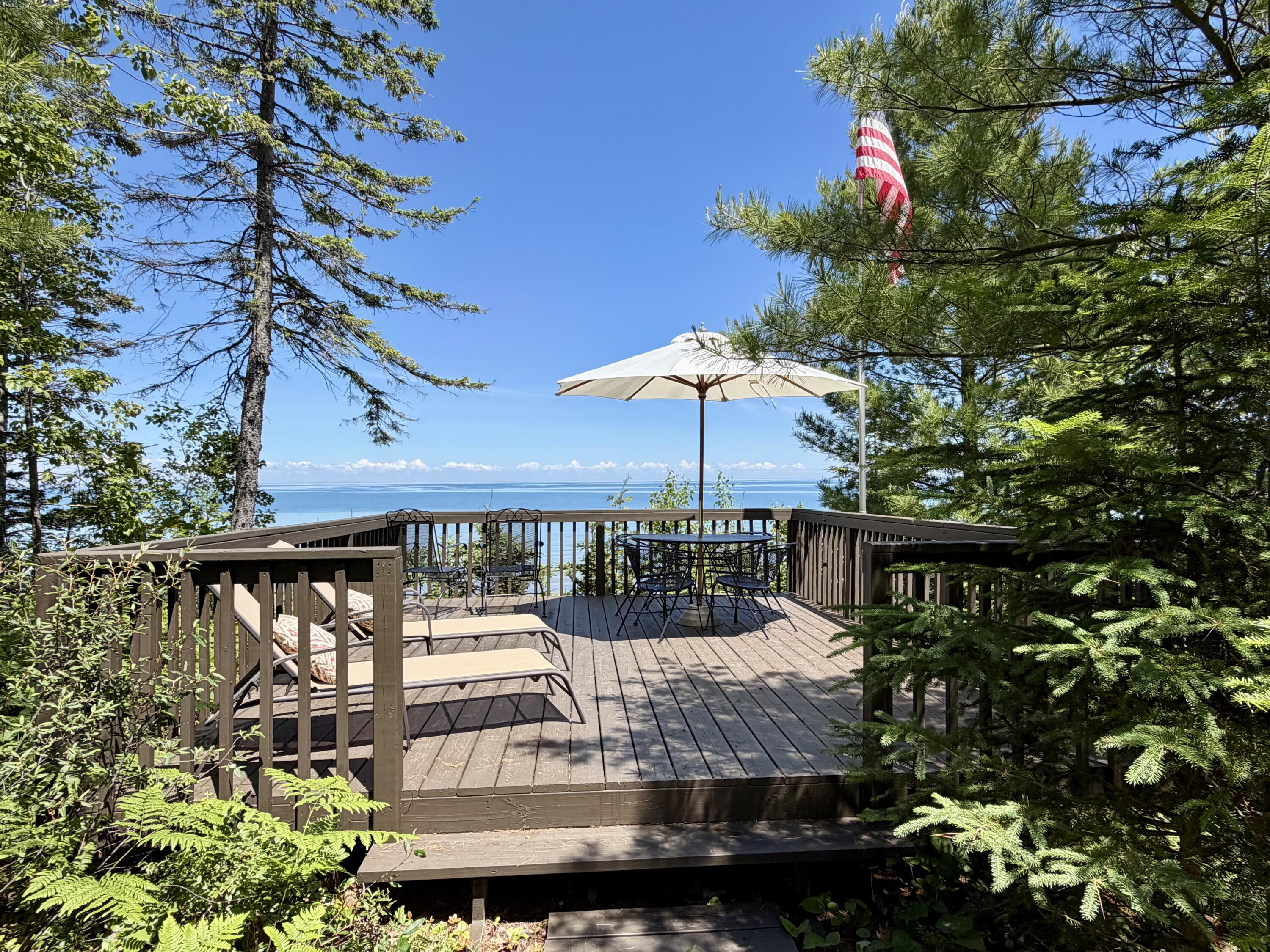 10705 Huron Trail