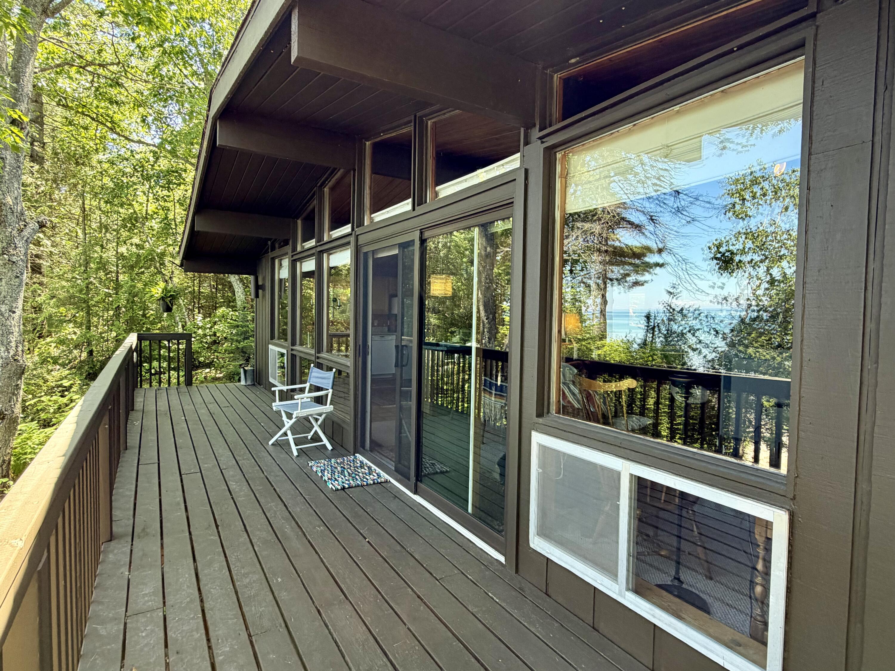 10705 Huron Trail