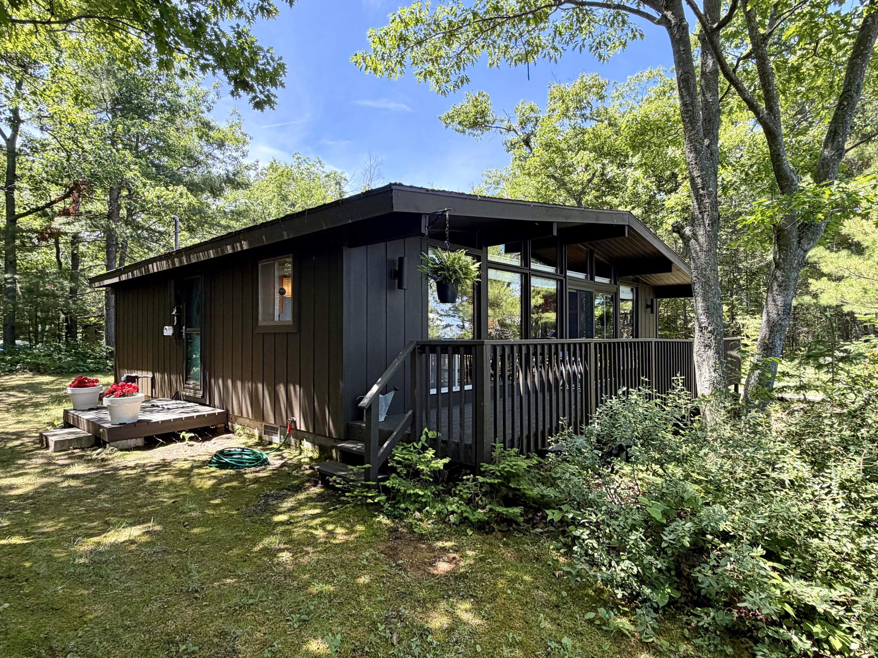 10705 Huron Trail