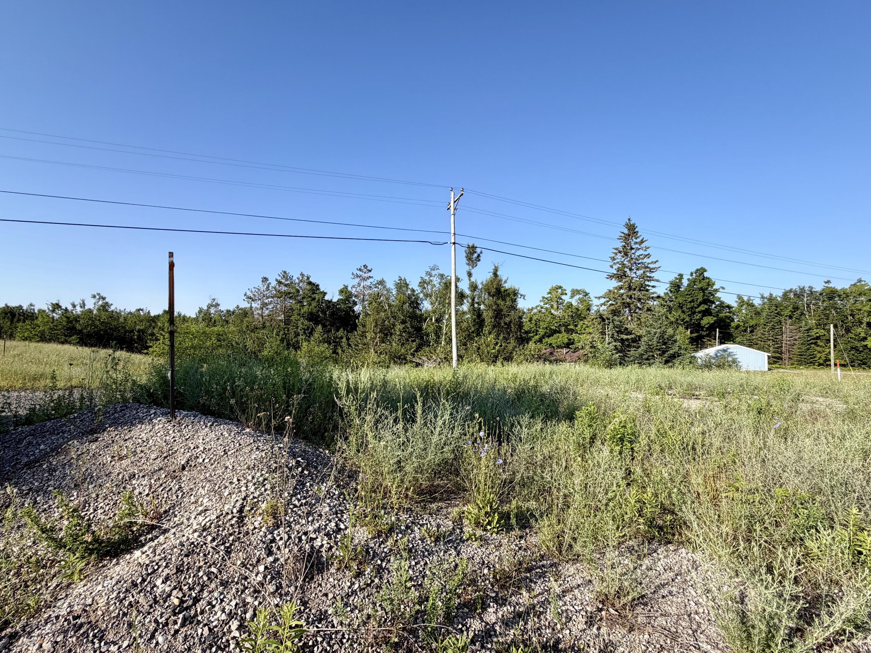 5544 US-23, 7.66 acres