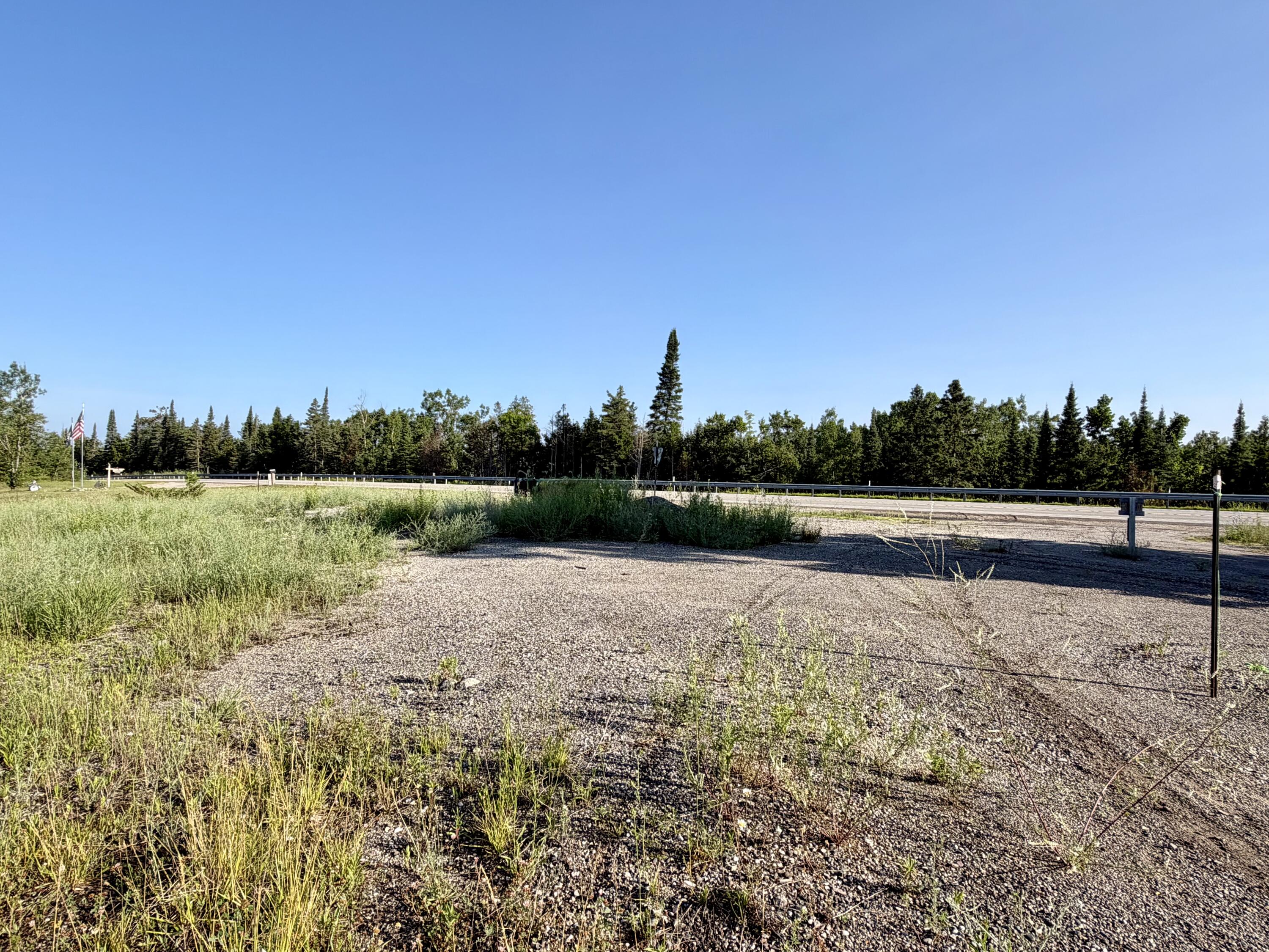 5544 US-23, 7.66 acres