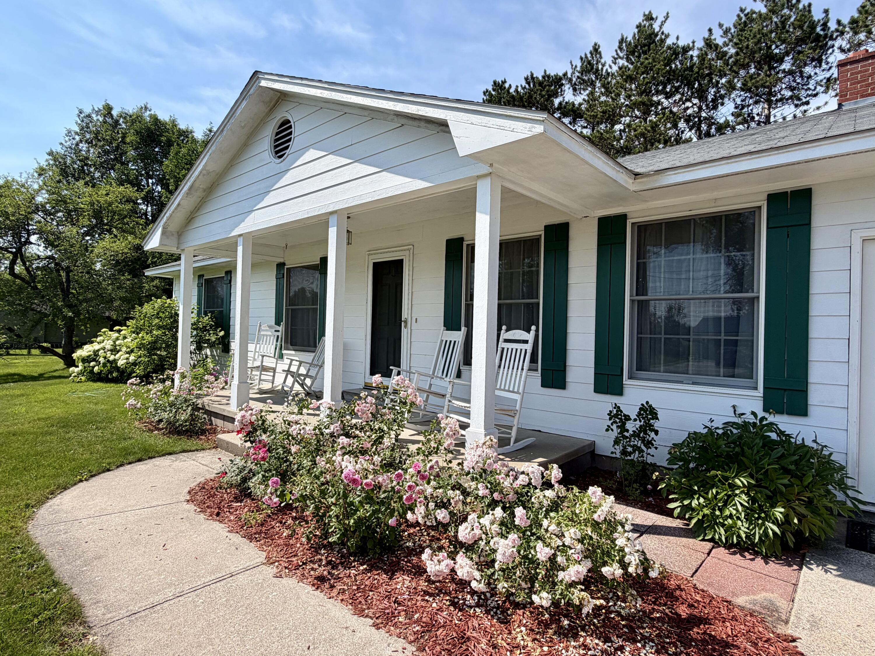 635 Snow Apple Court