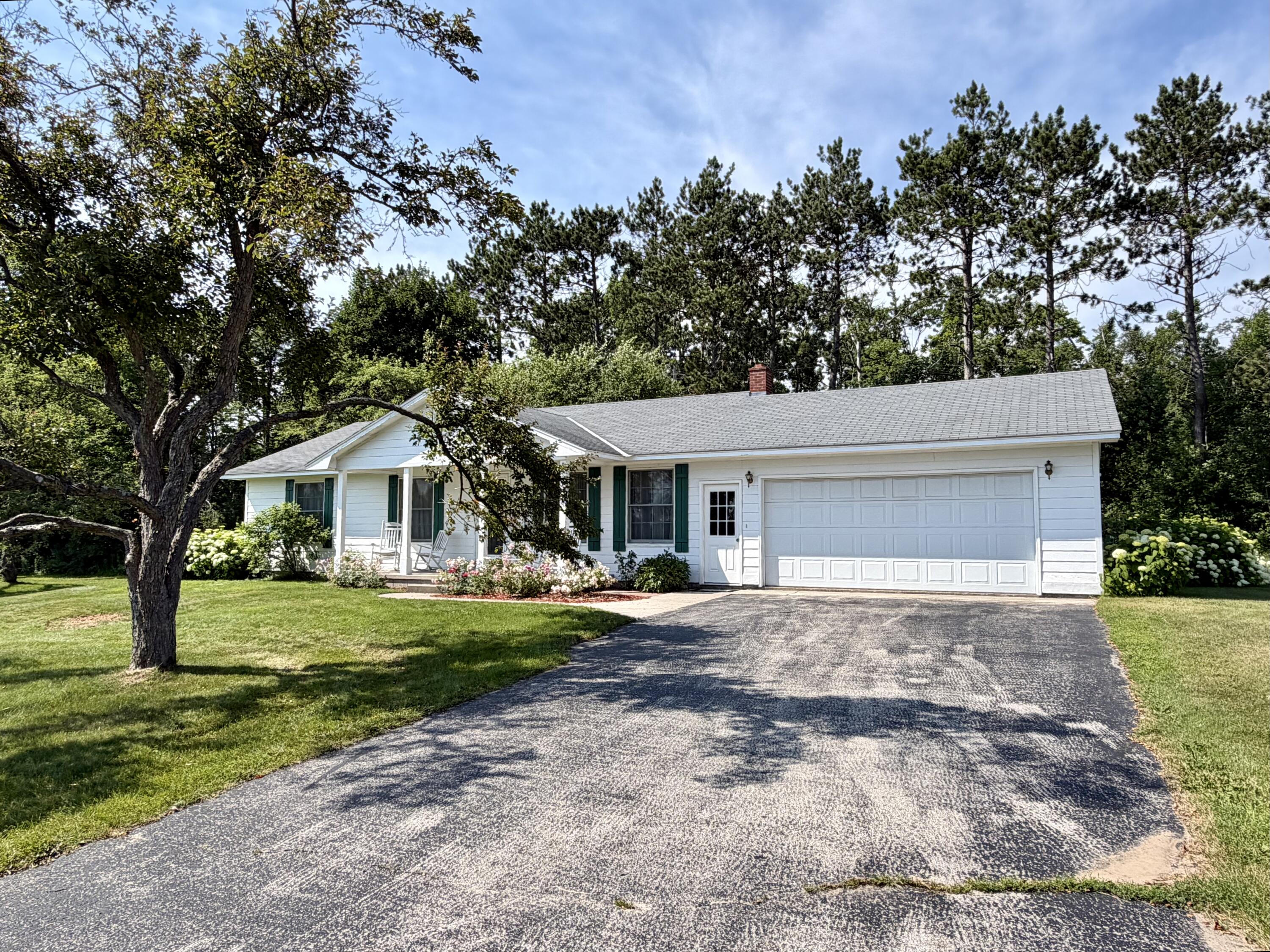 635 Snow Apple Court