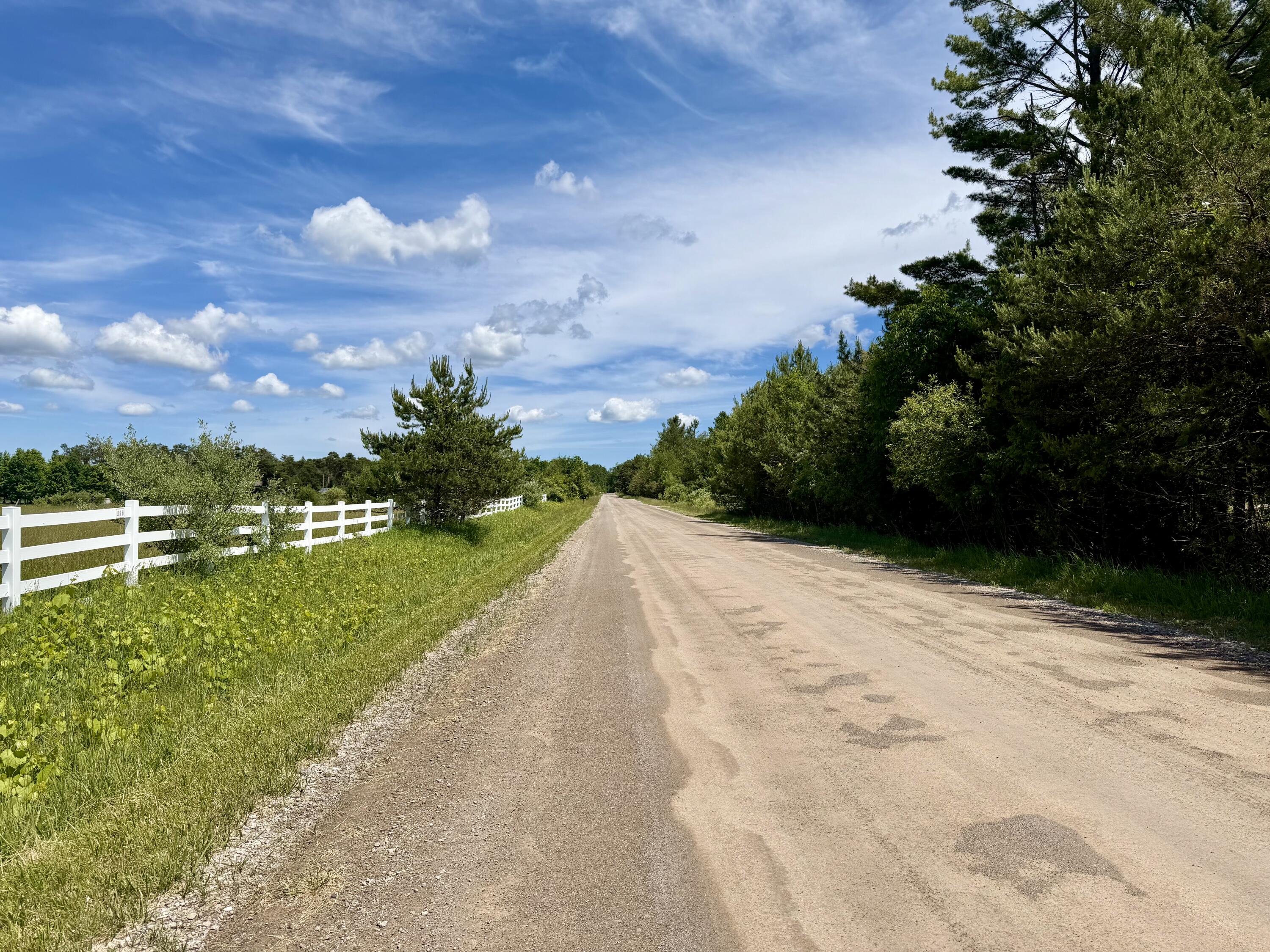 1321 Pioneer Road, 8.11 acres