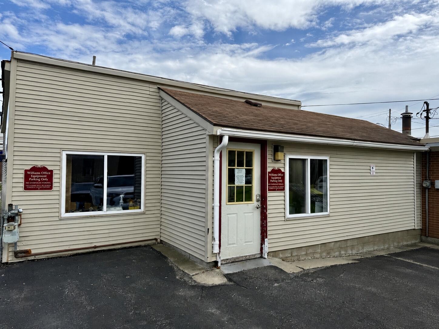 312 W Elm Street