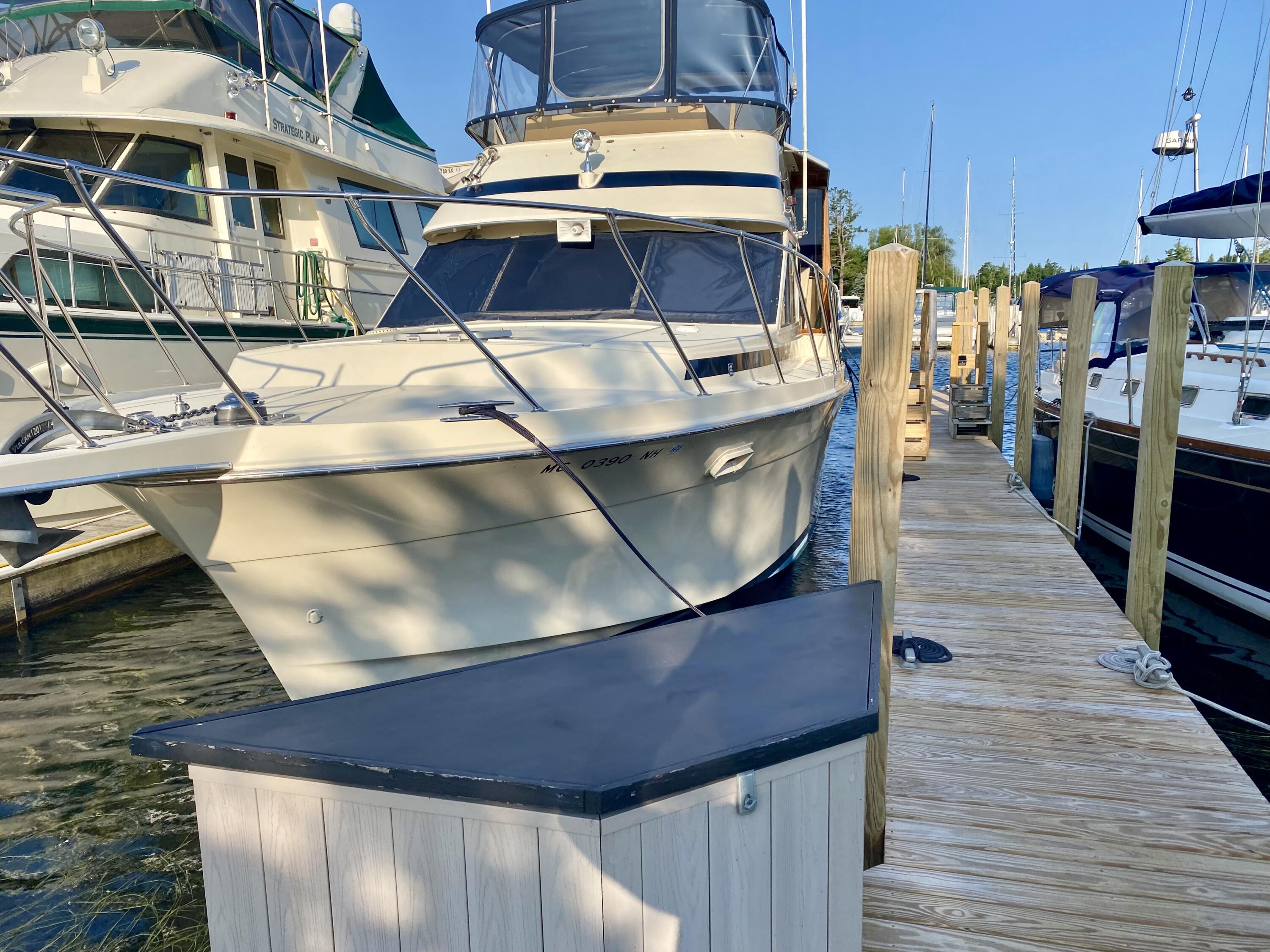 902 Boat Club Drive, Slip 19
