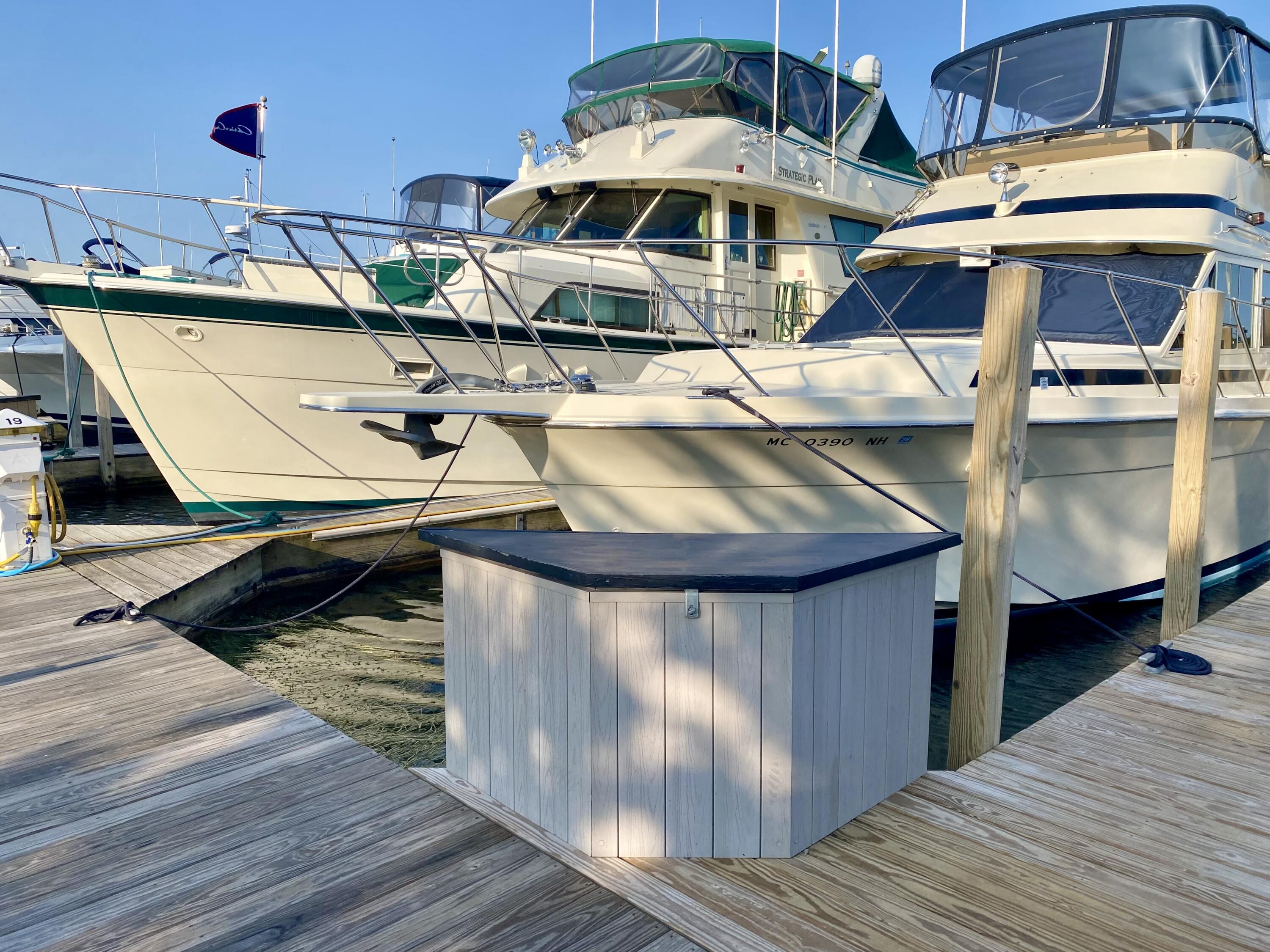 902 Boat Club Drive, Slip 19