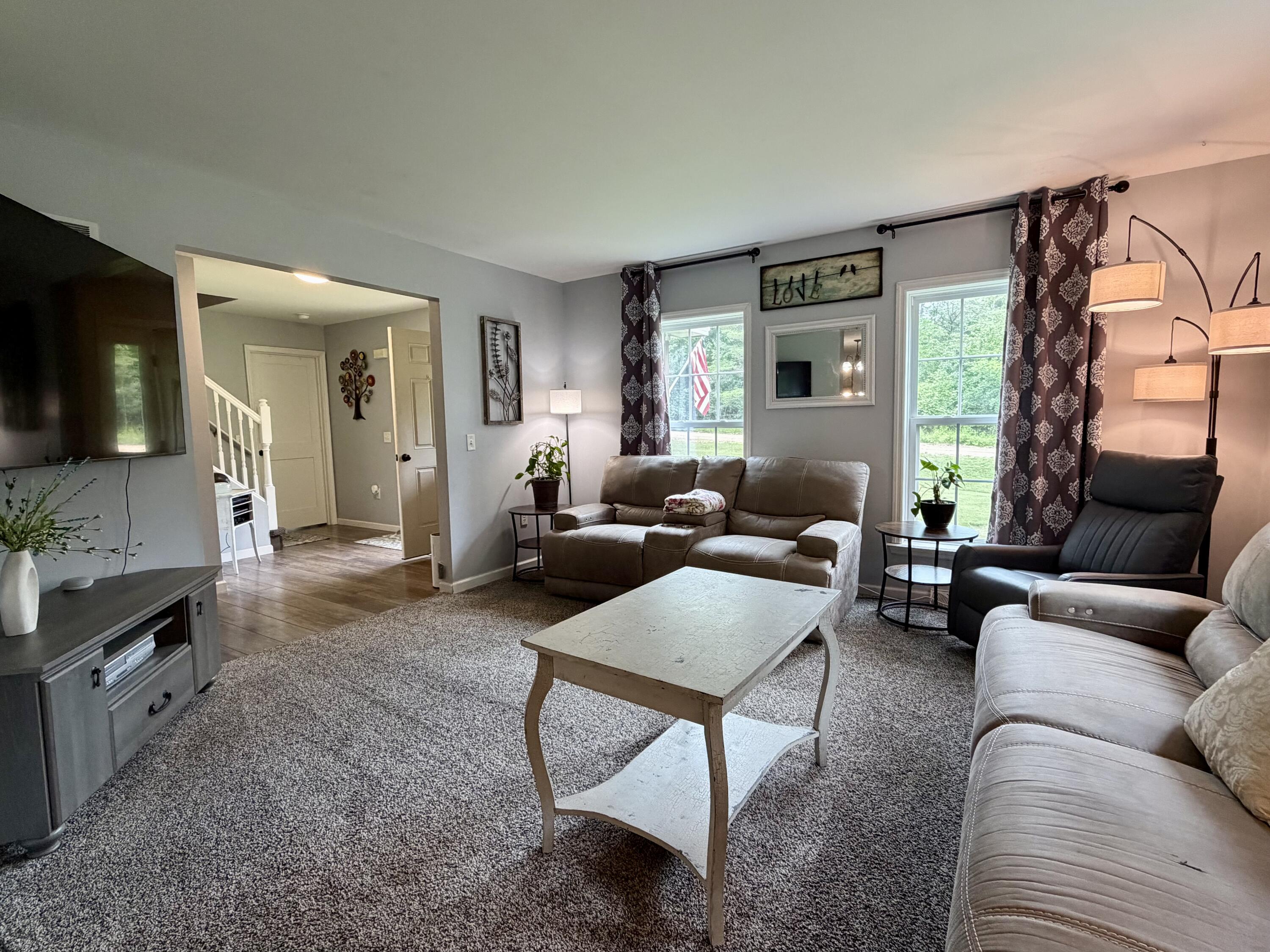 3612 River Rest Road