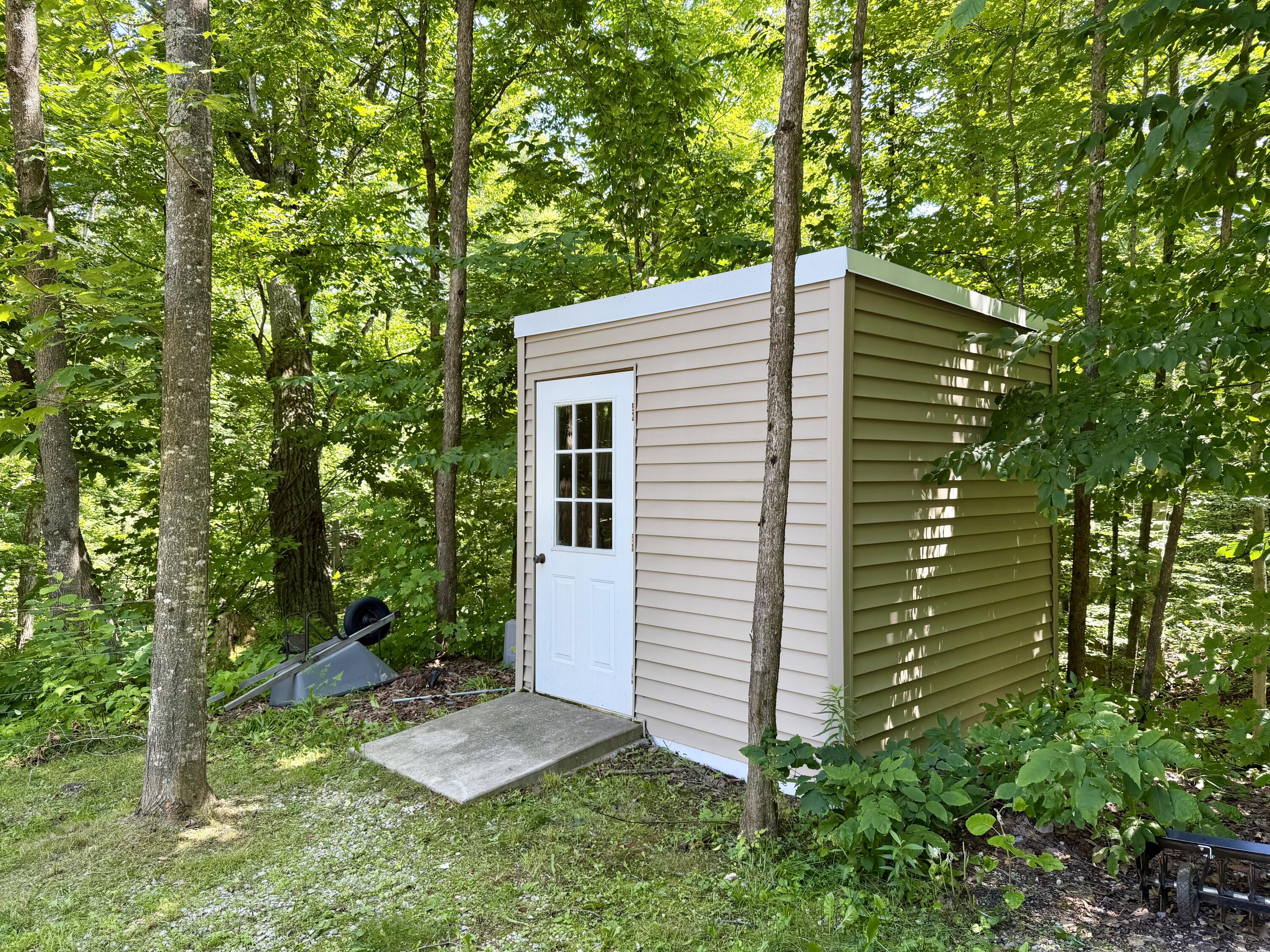 3612 River Rest Road