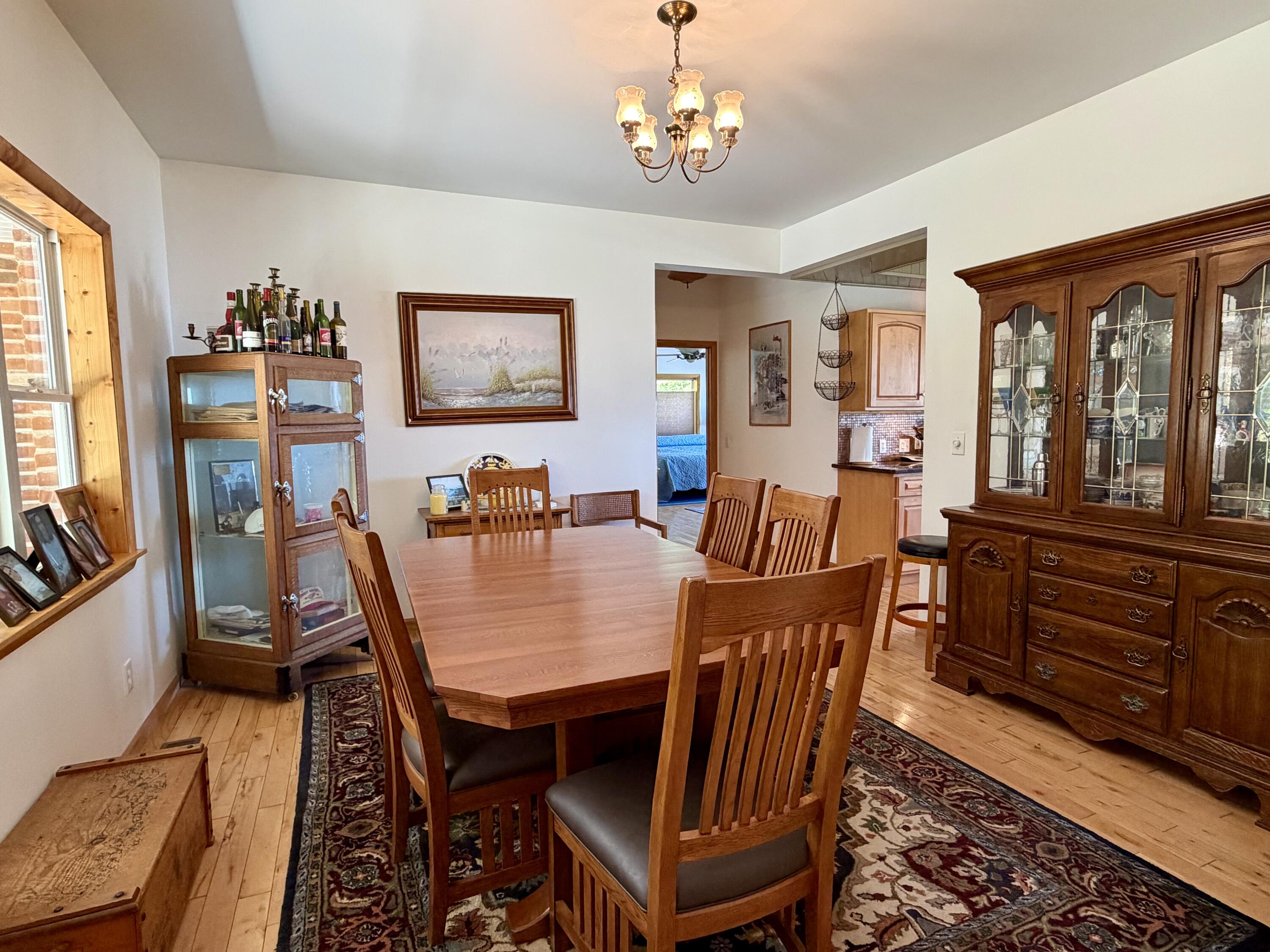 18439 Iroquois Lane