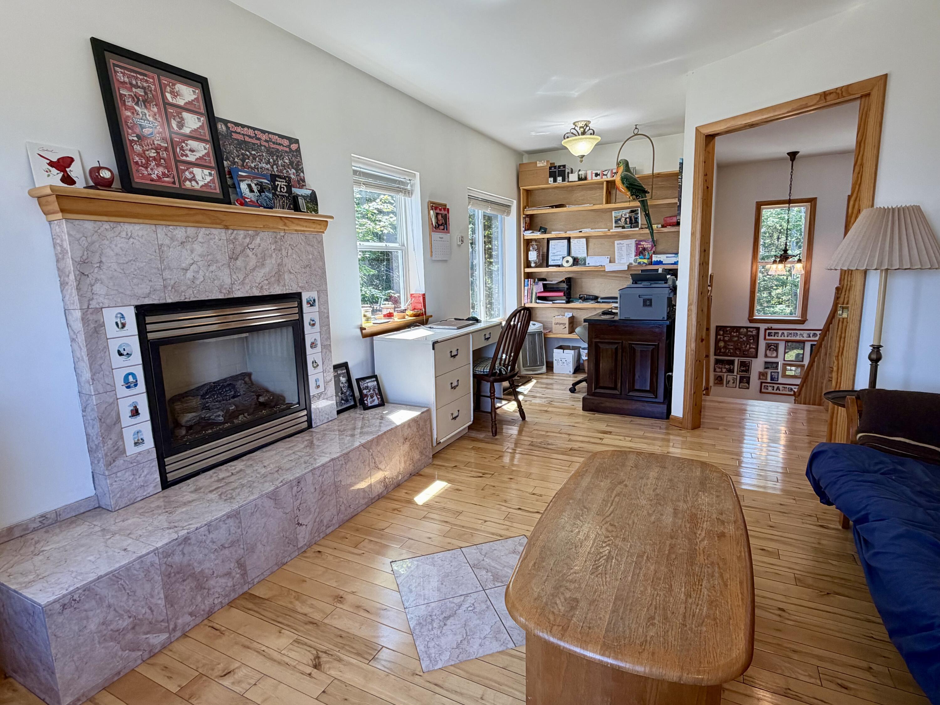 18439 Iroquois Lane