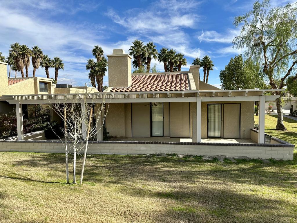 67935 Seven Oaks Drive