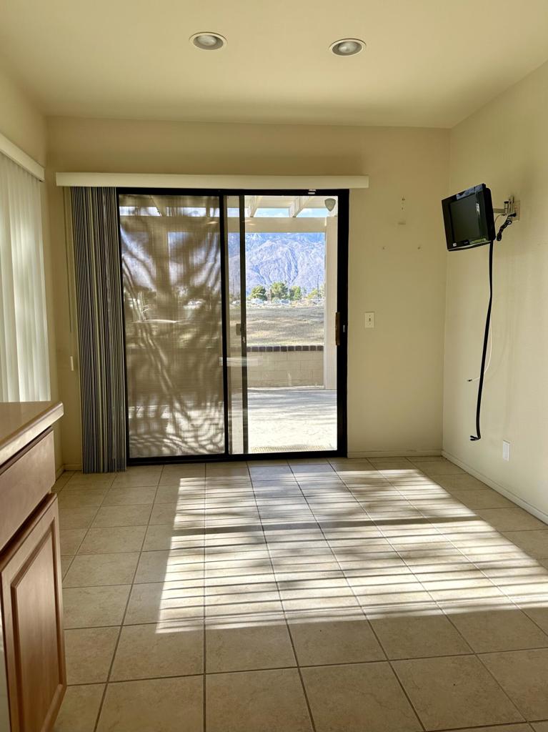 67935 Seven Oaks Drive