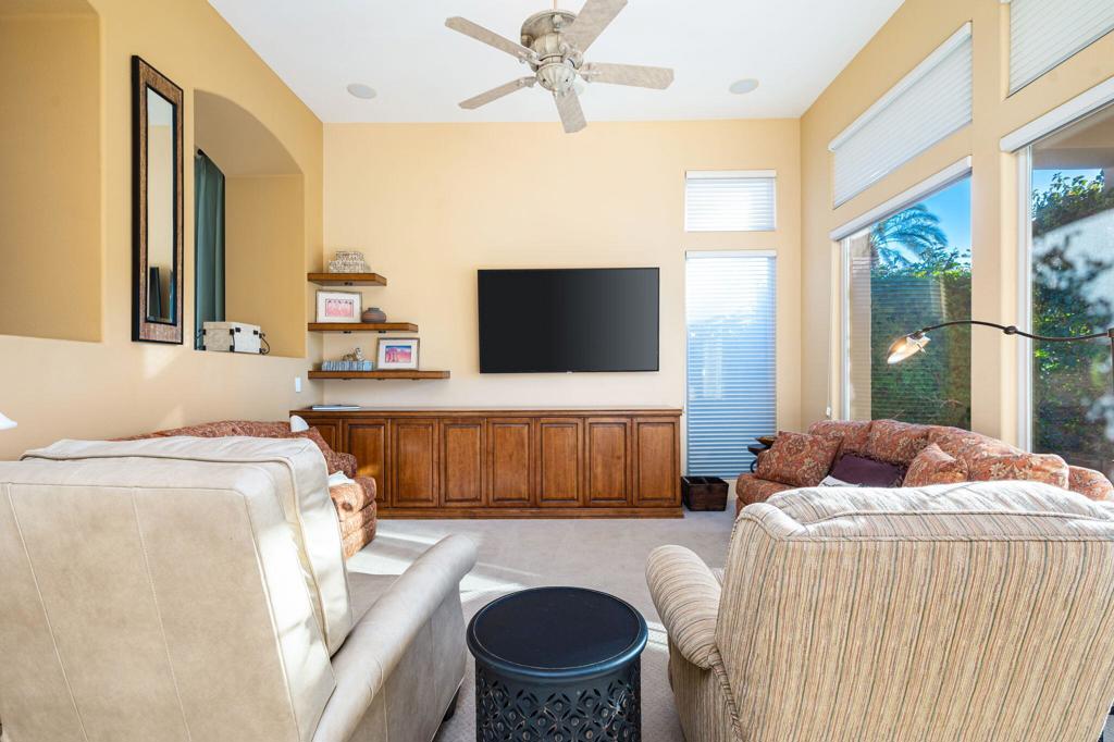 57587 Colonial