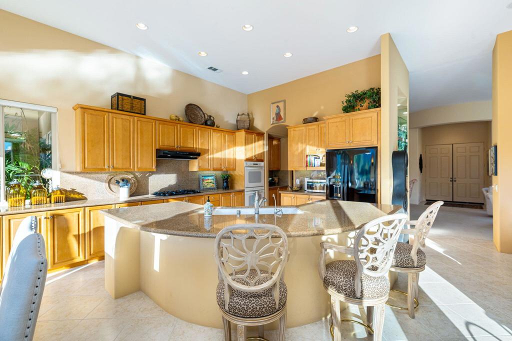 57587 Colonial