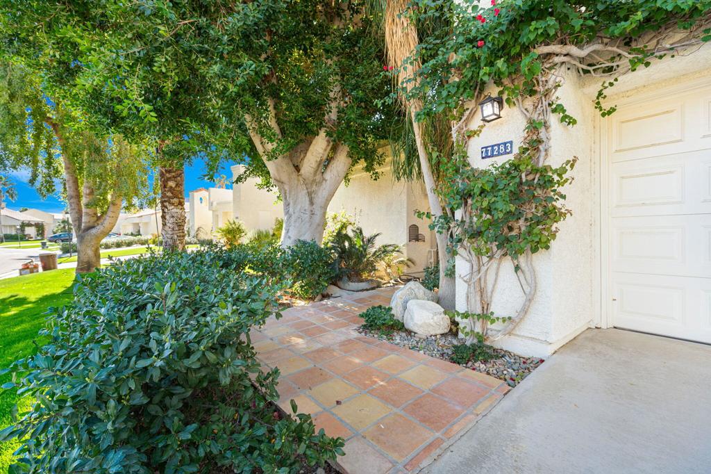 77283 Calle Mazatlan