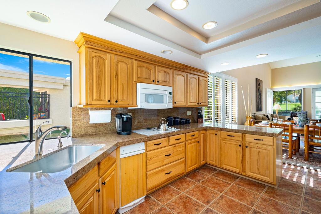 77283 Calle Mazatlan