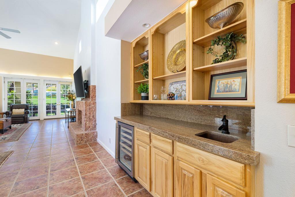 77283 Calle Mazatlan