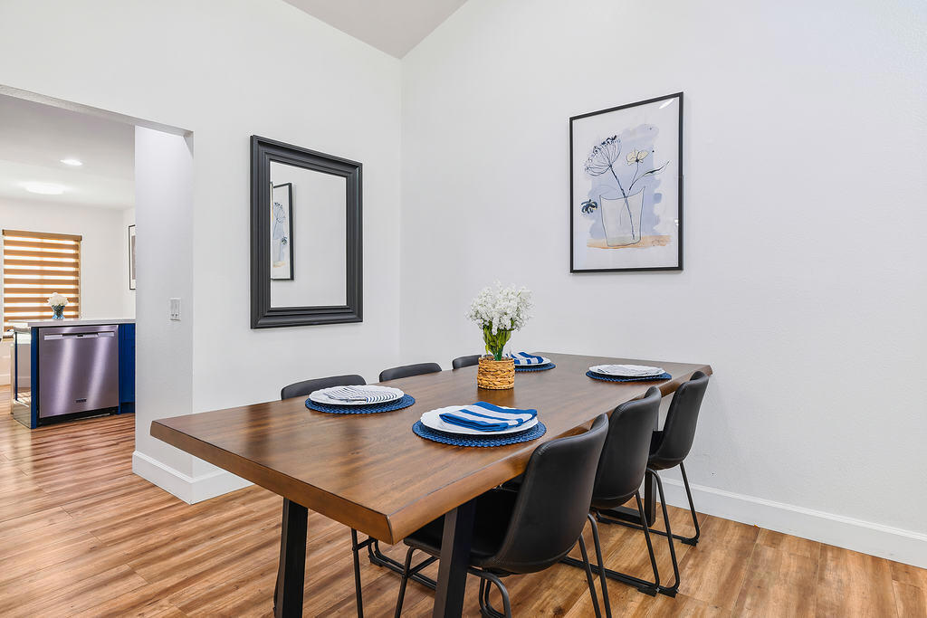 49986 Avenida Obregon