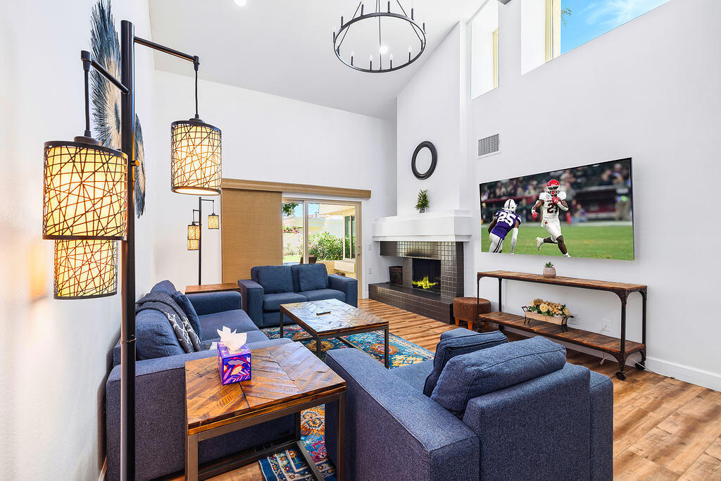 49986 Avenida Obregon