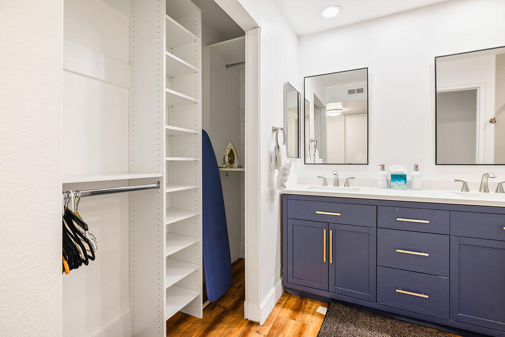 49986 Avenida Obregon