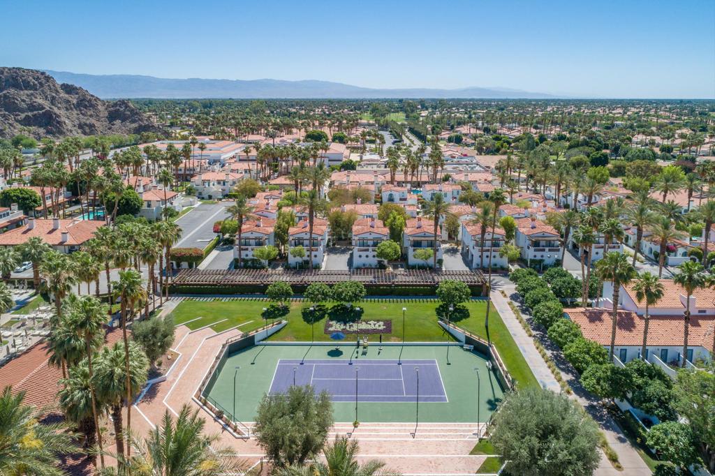 76895 Avenida Fernando