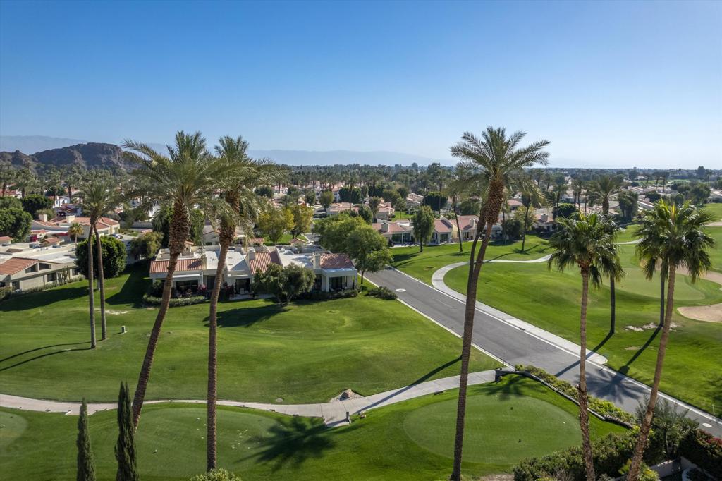 76895 Avenida Fernando