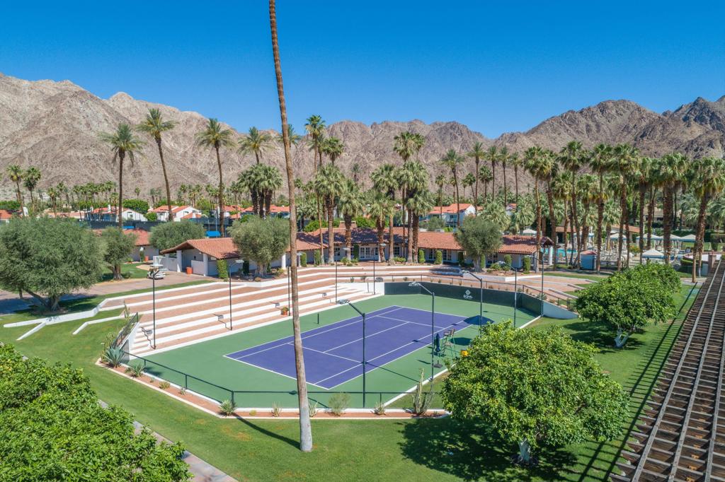 76895 Avenida Fernando